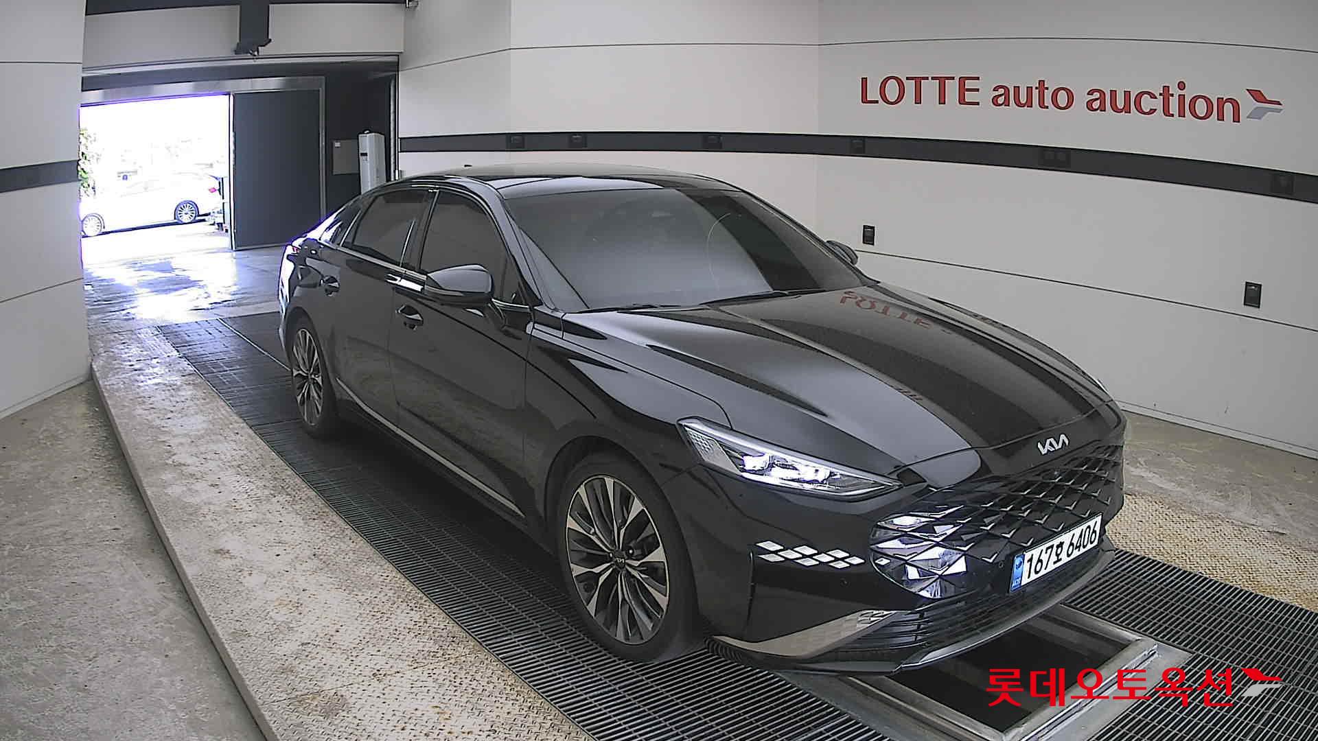 2022 - kia k8