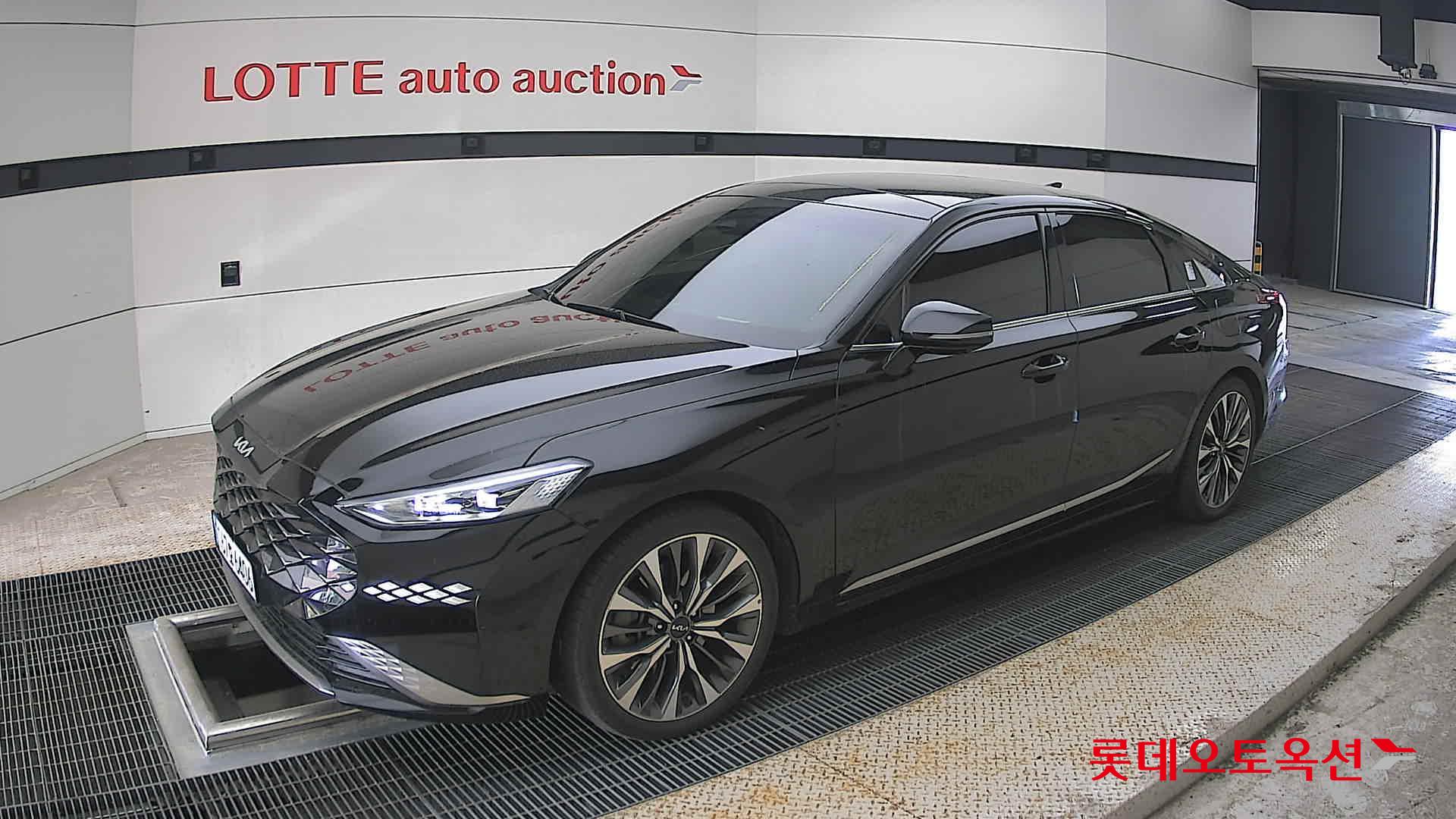 2022 - kia k8