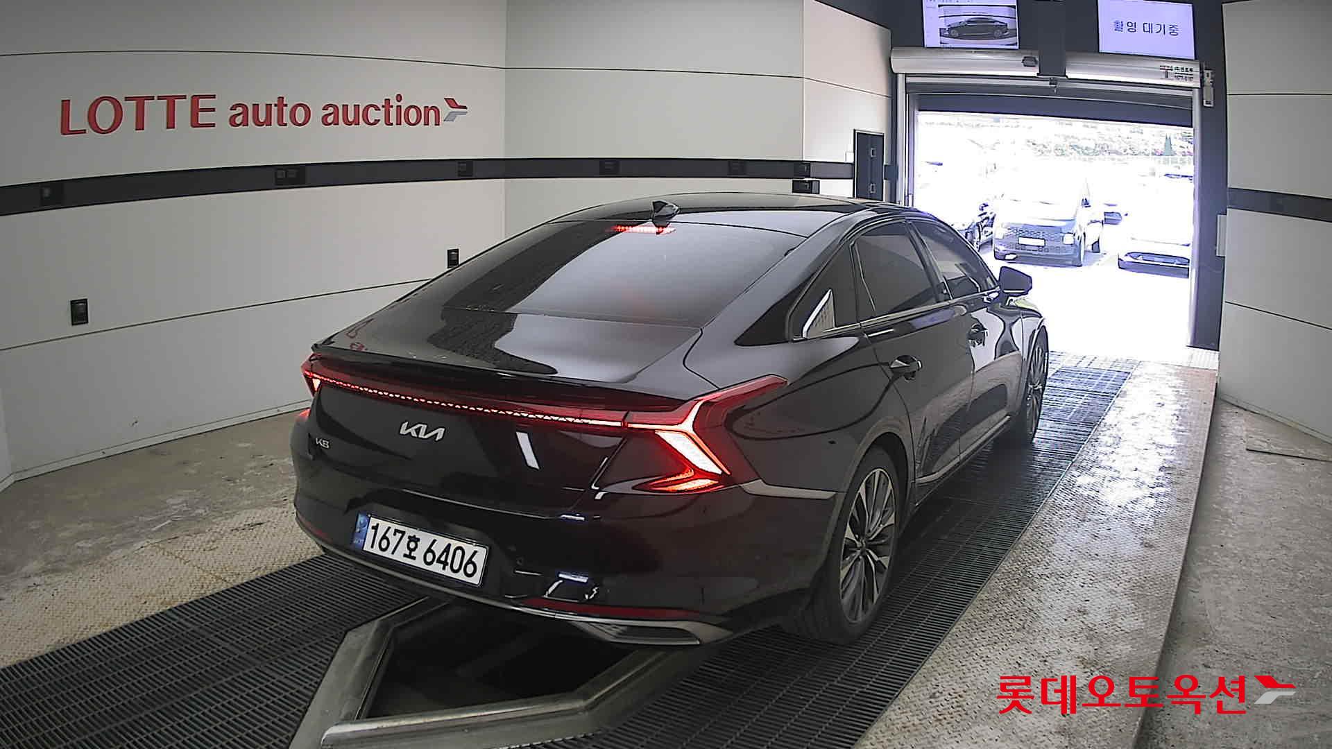 2022 - kia k8