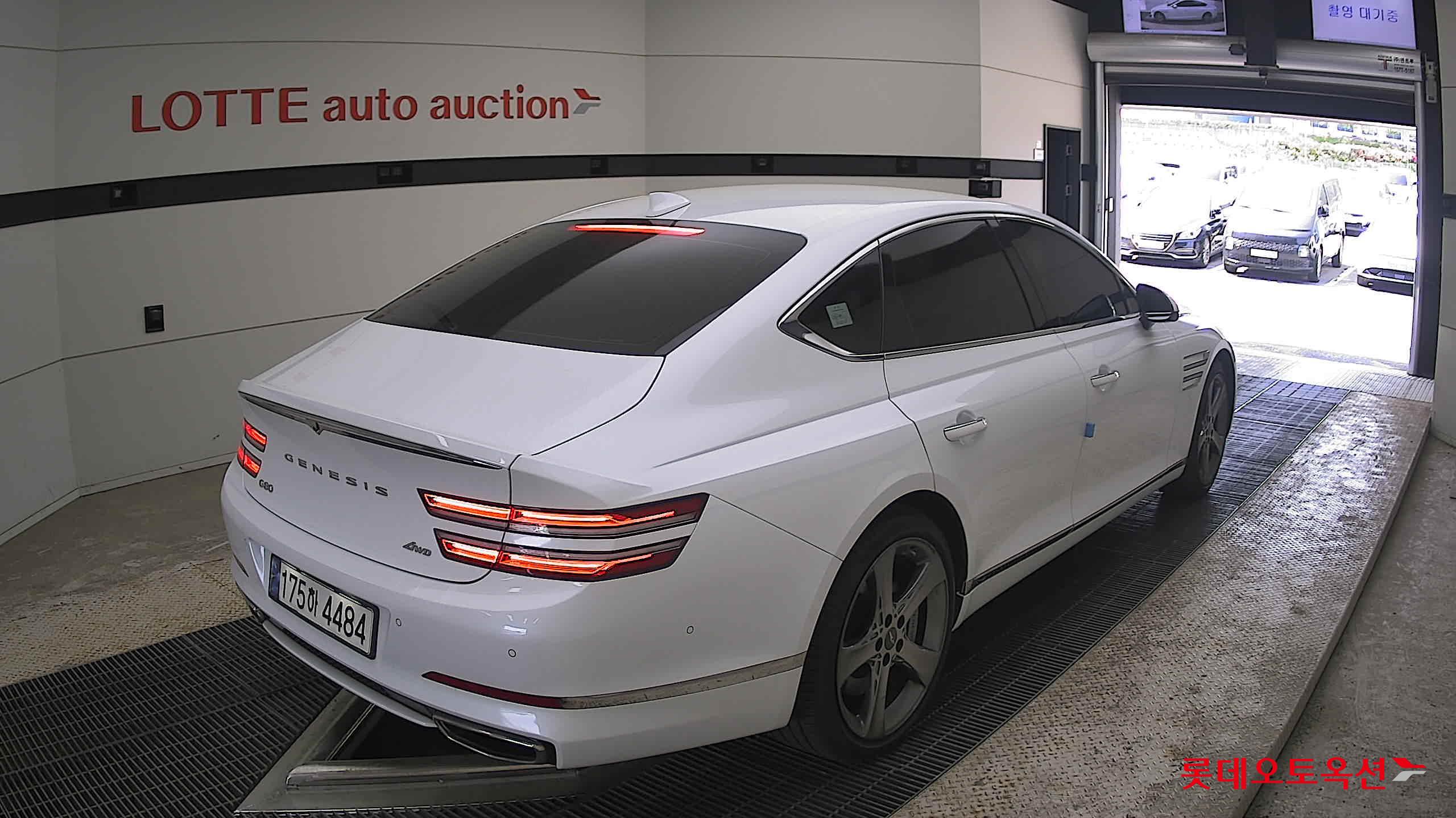 Genesis G80 - 5