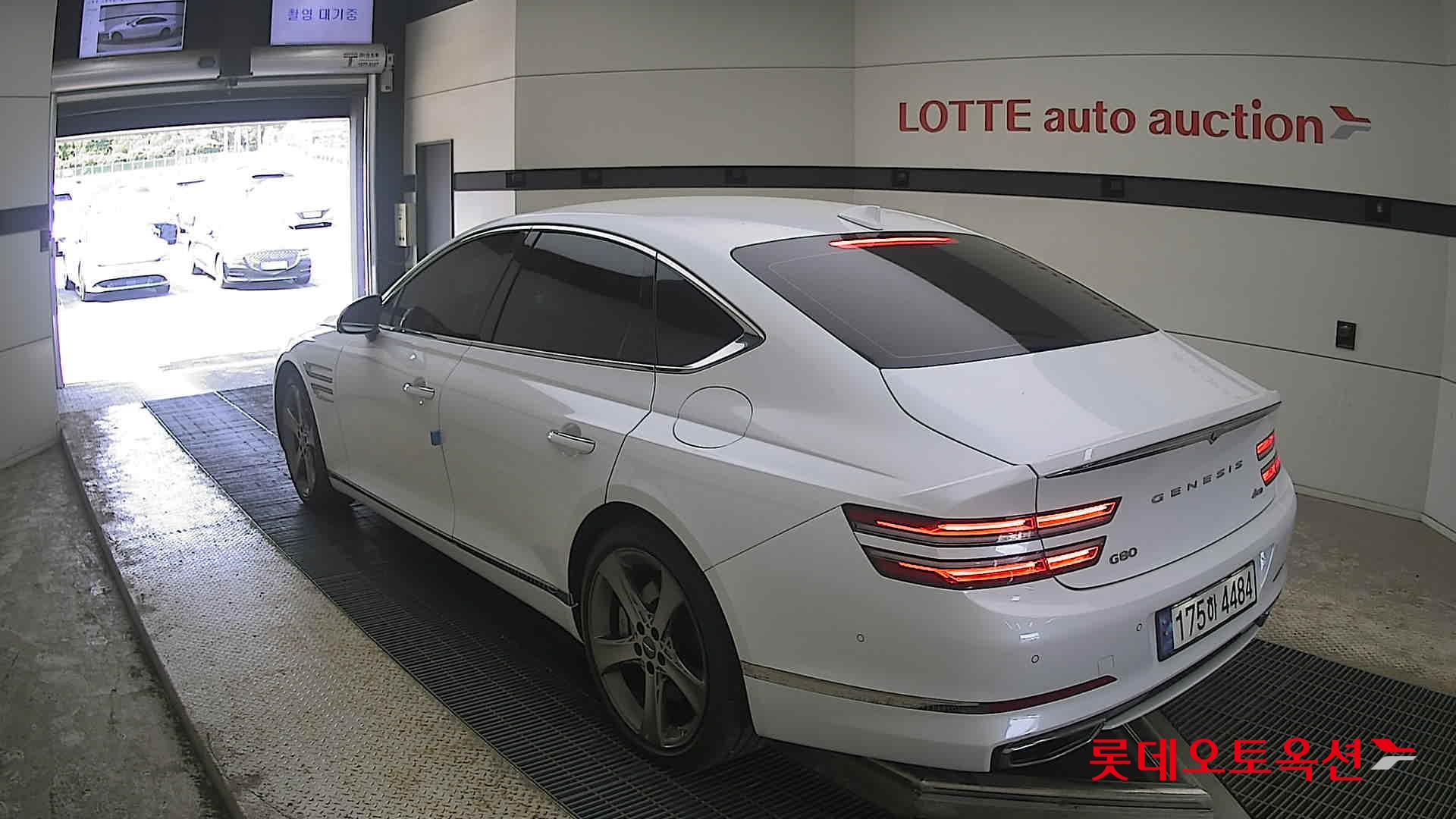 Genesis G80 - 4