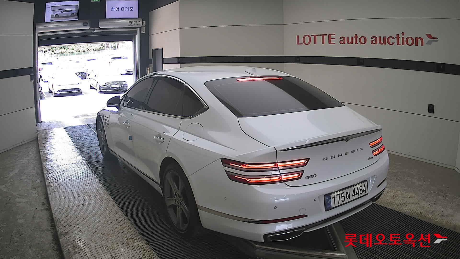 Genesis G80 - 16