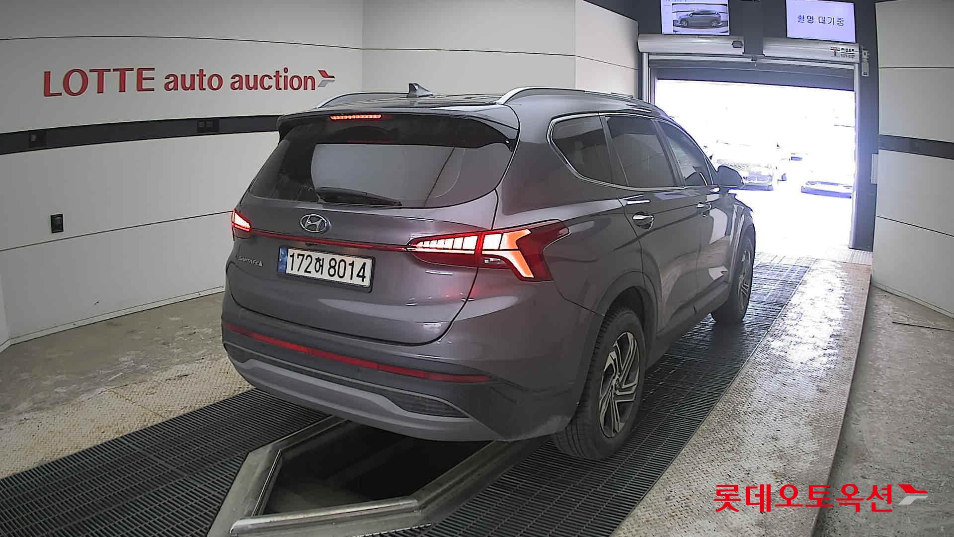 Hyundai SANTAFE - 18