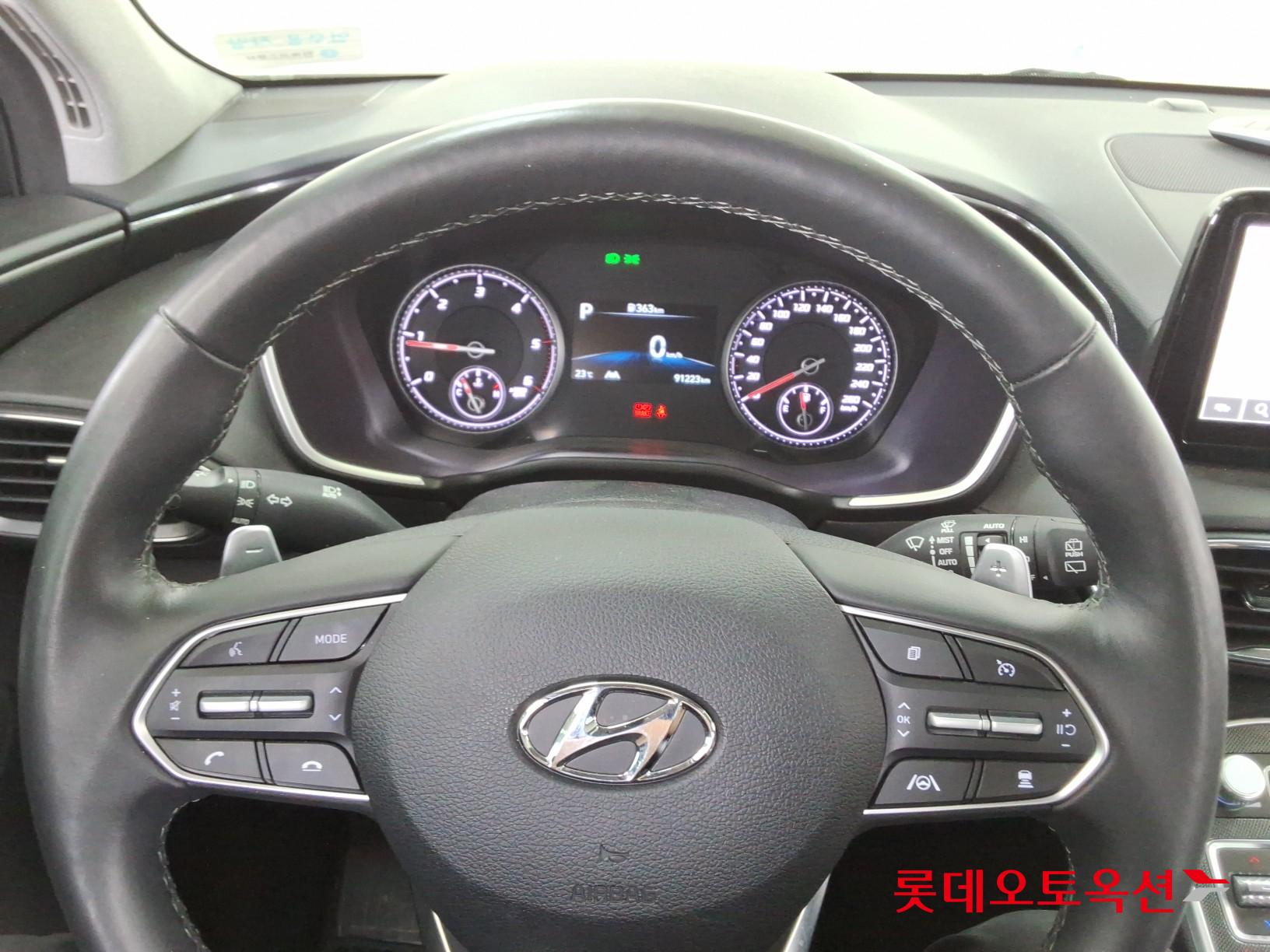 Hyundai SANTAFE - 30