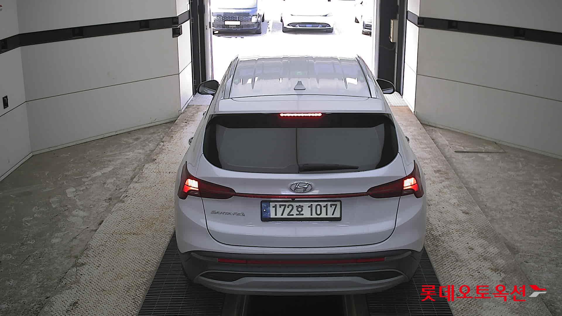 Hyundai SANTAFE - 17