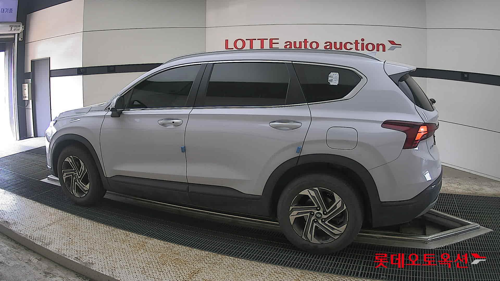 Hyundai SANTAFE - 14