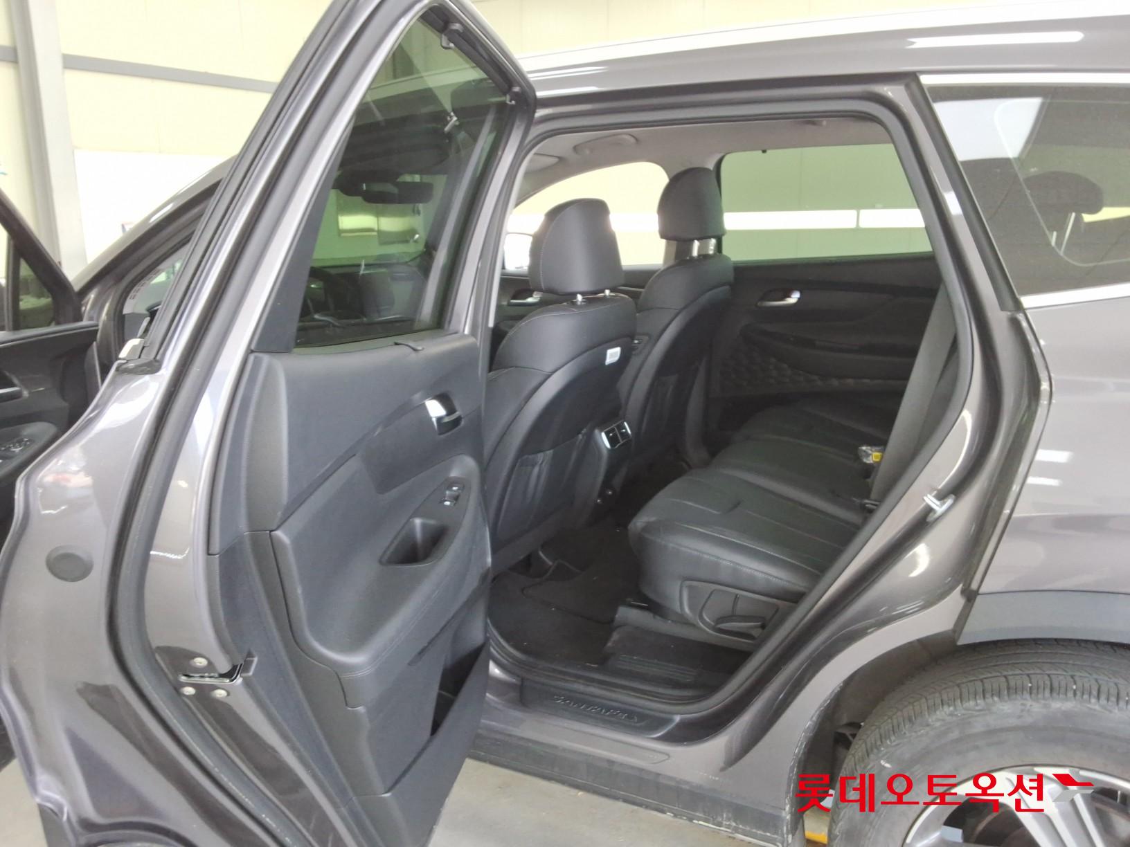 2022 - hyundai santafe