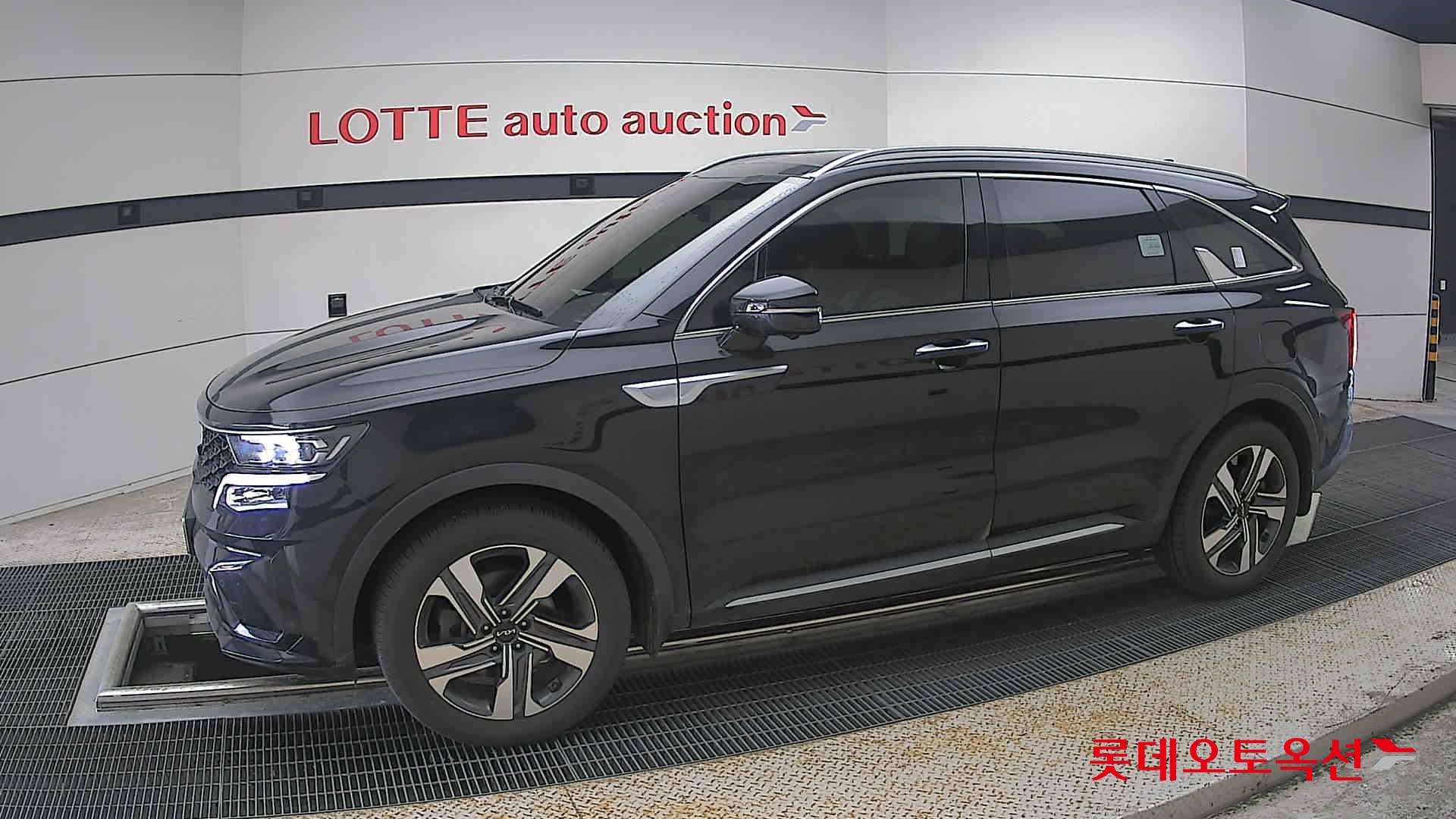 Kia Sorento - 12