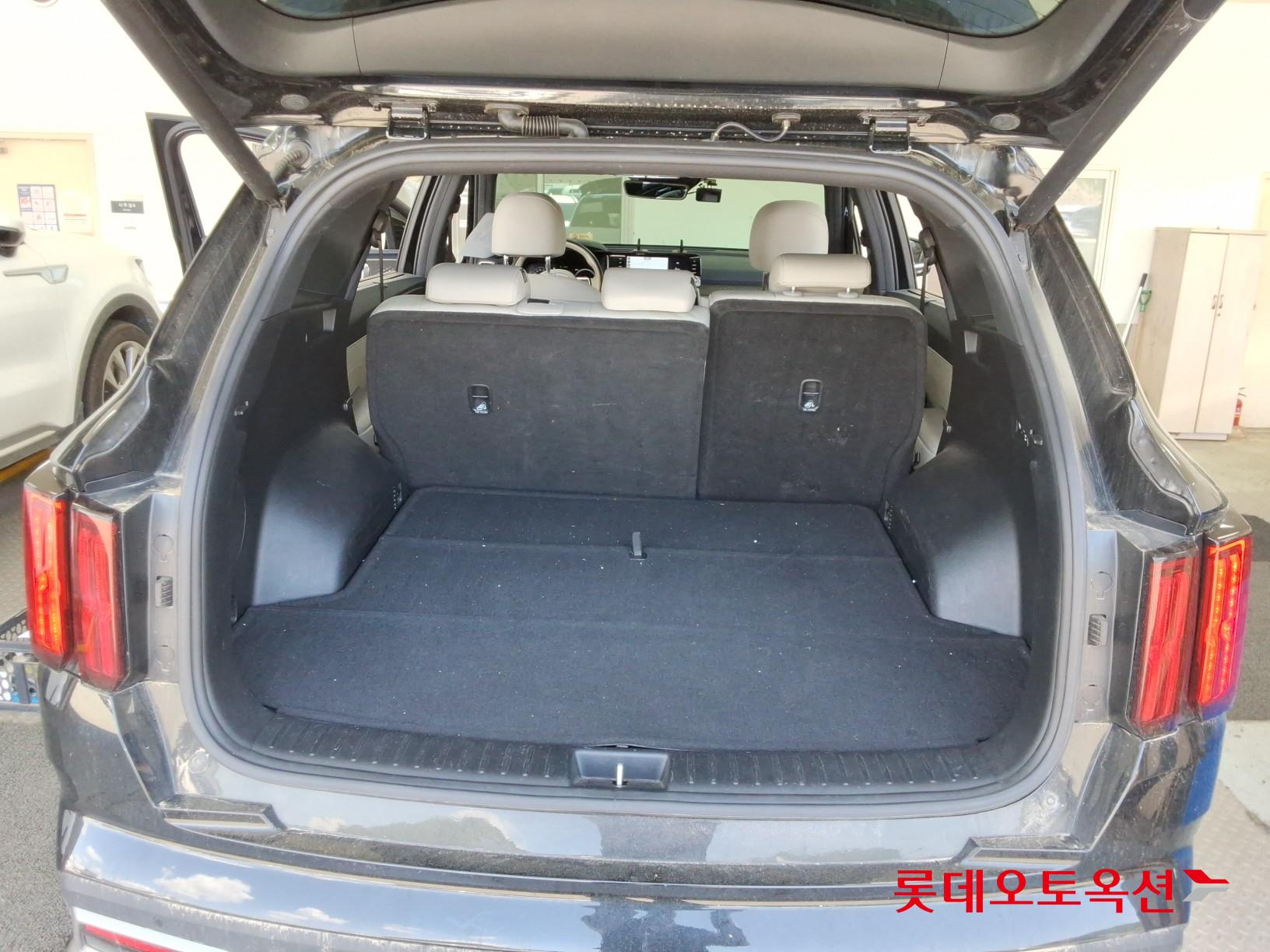 Kia Sorento - 9