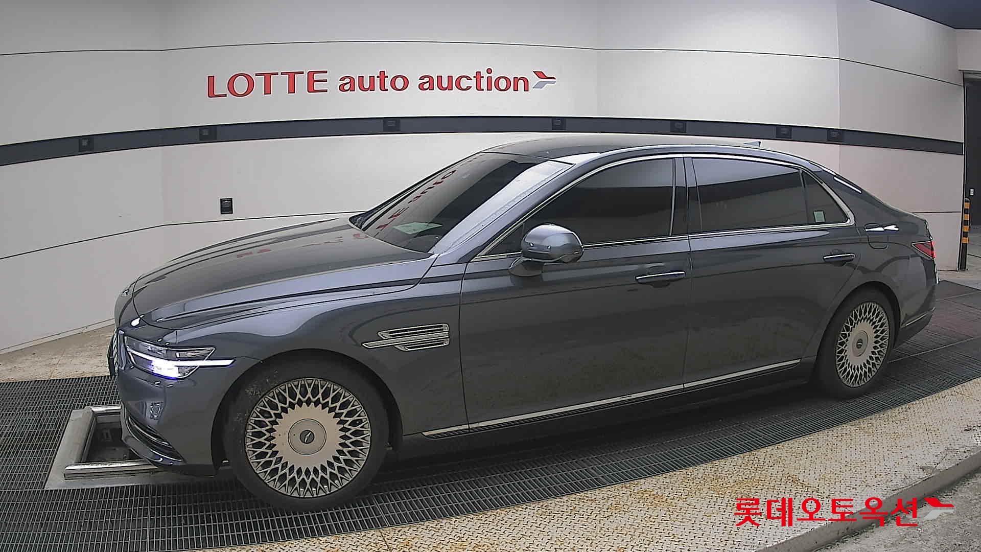 제네시스 G90 - 12