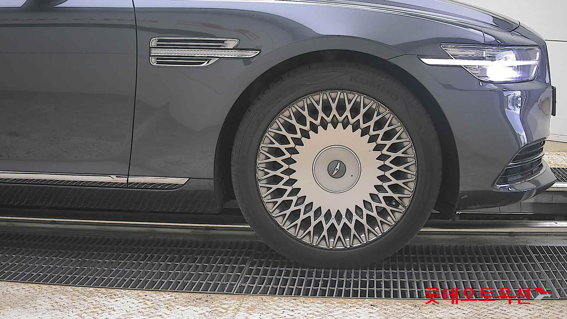 제네시스 G90 - 27