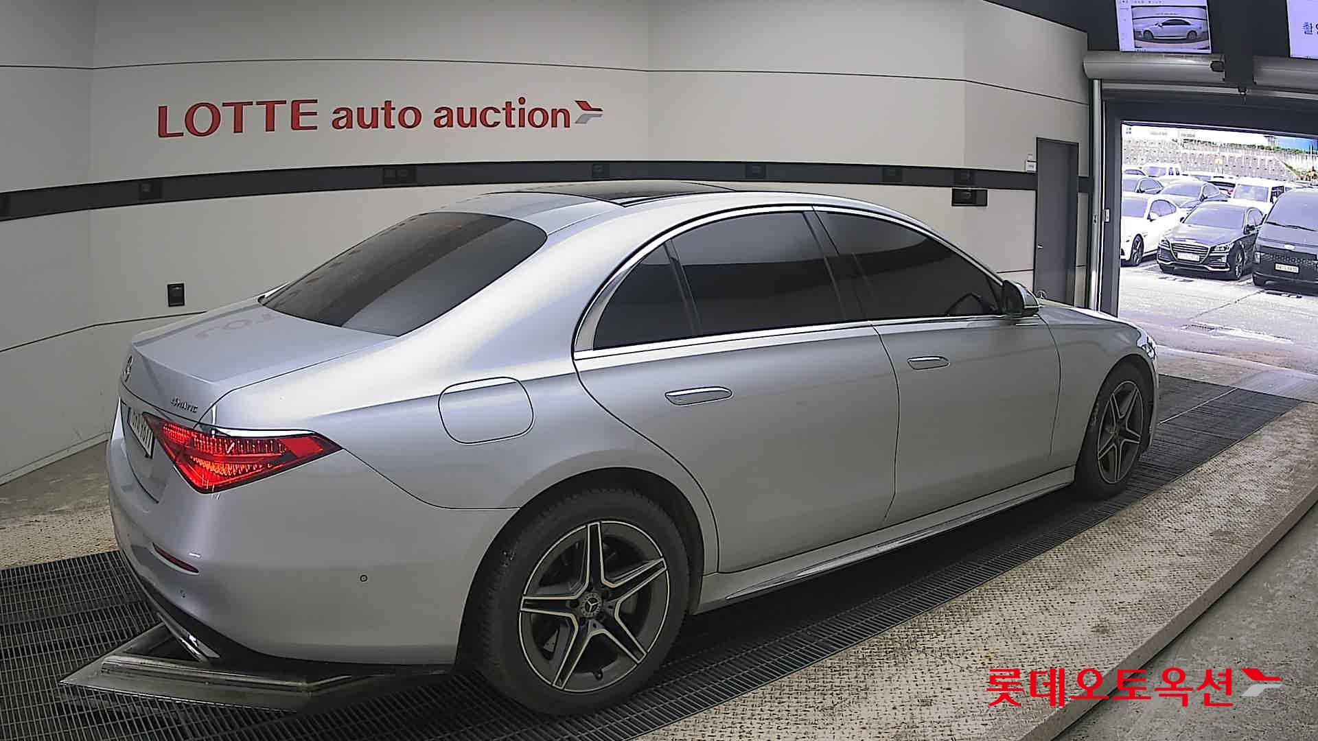 مرسيدس بنز S400 D 2022 4M