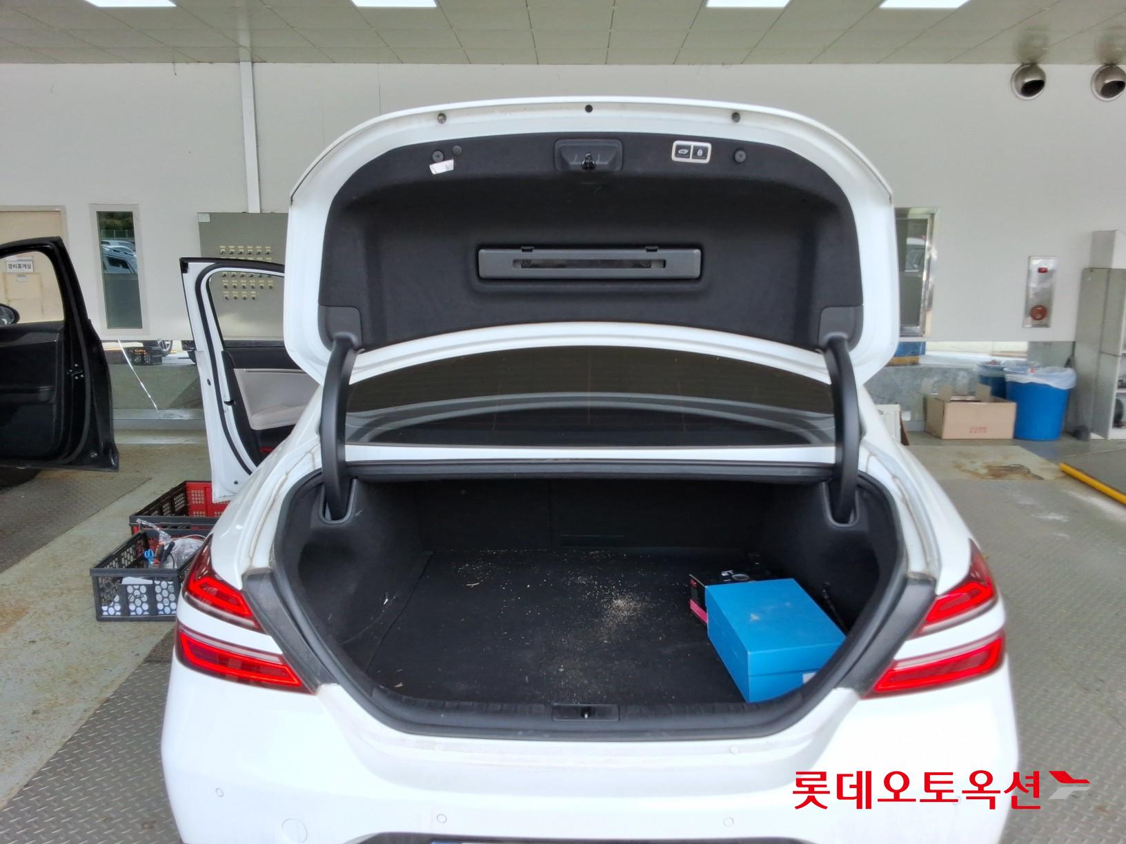제네시스 G70 - 9
