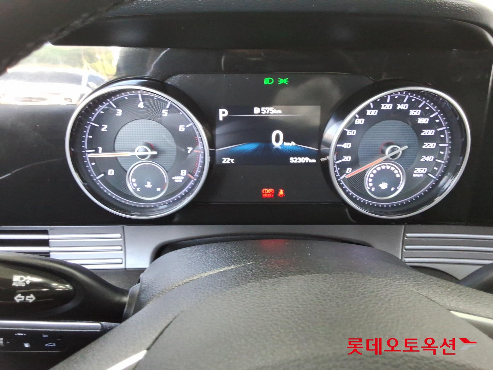 Hyundai Grandeur - 30