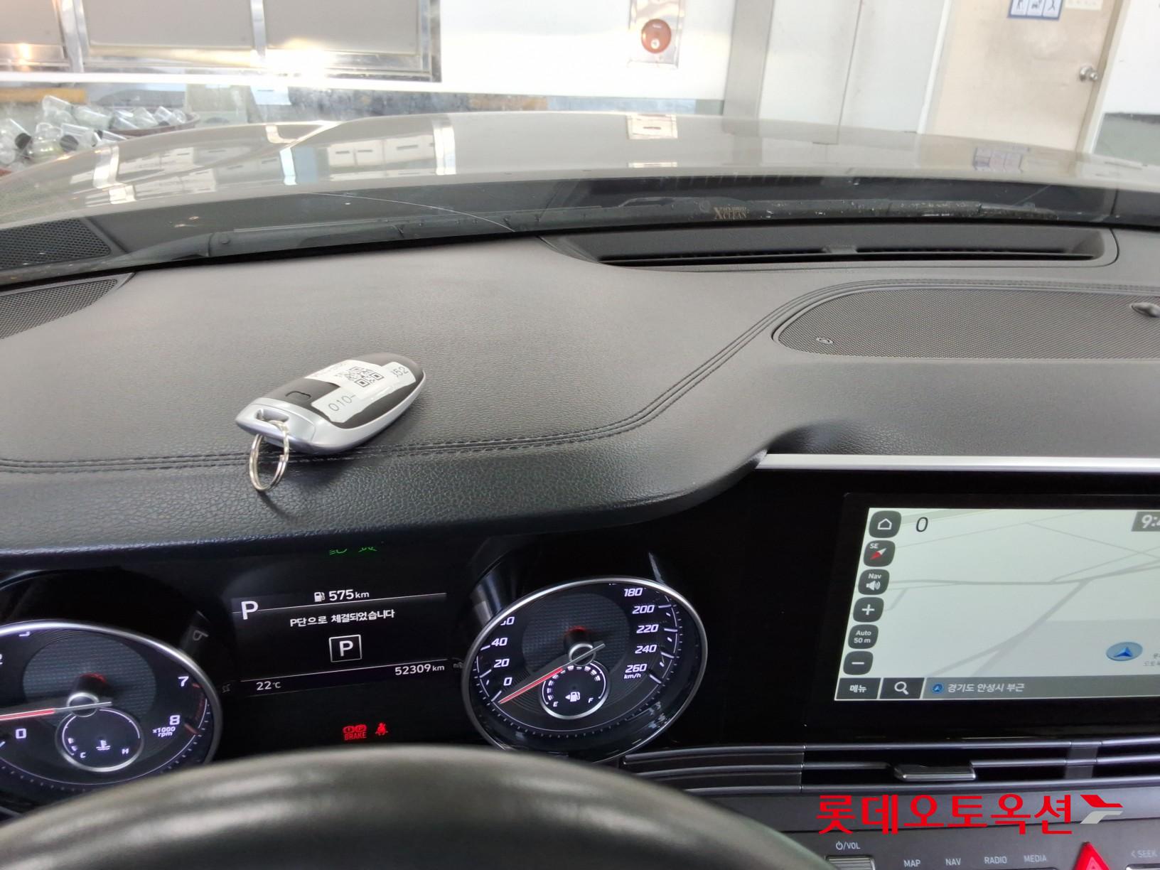 Hyundai Grandeur - 34