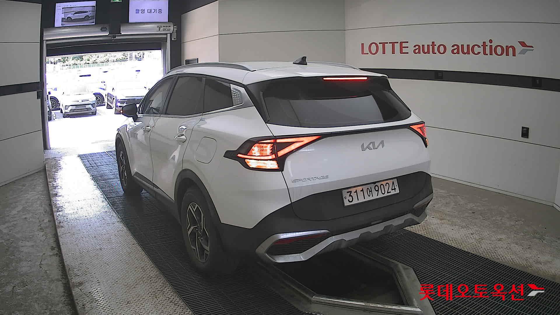 Kia Sportage - 16