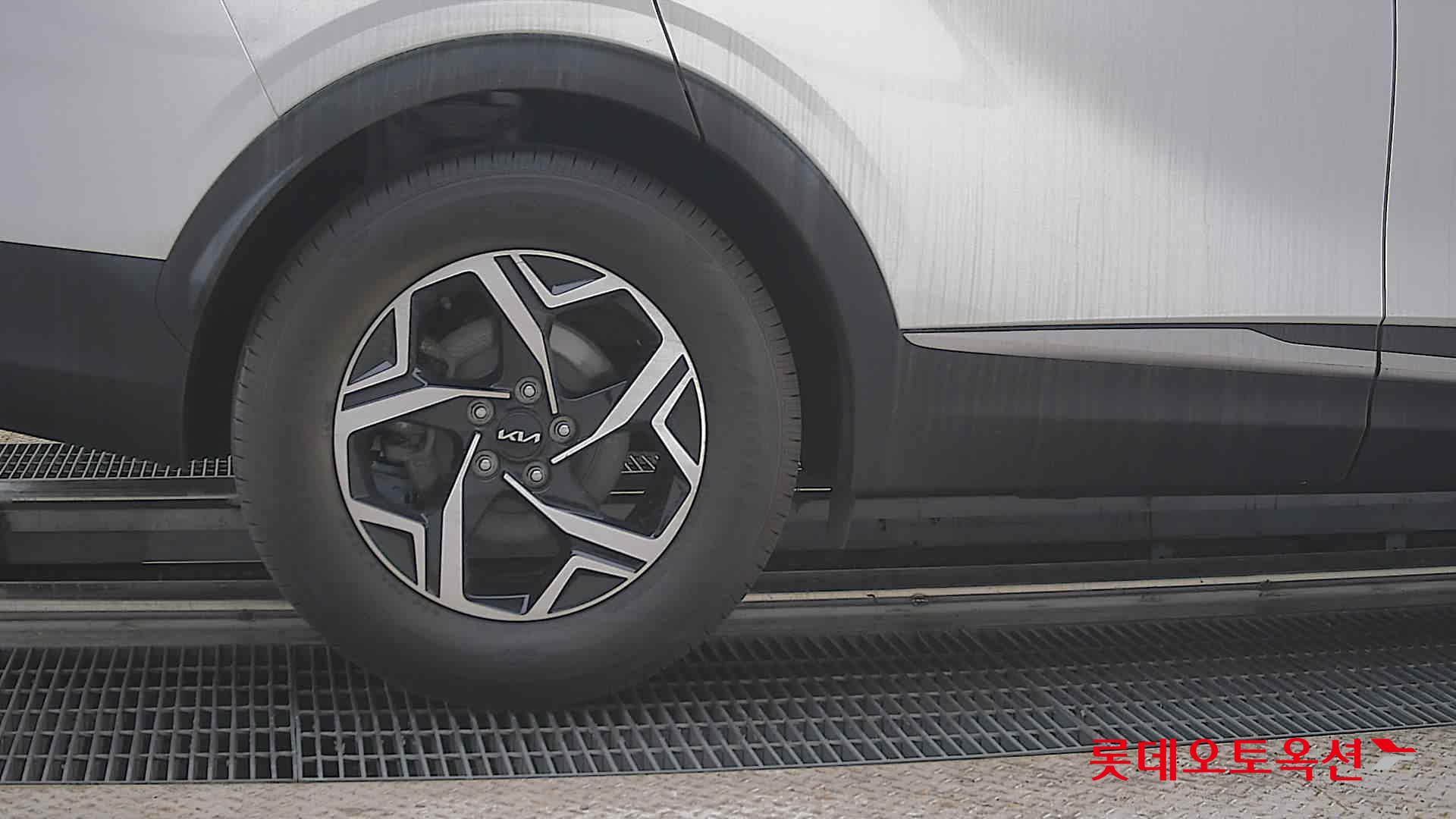 Kia Sportage - 28