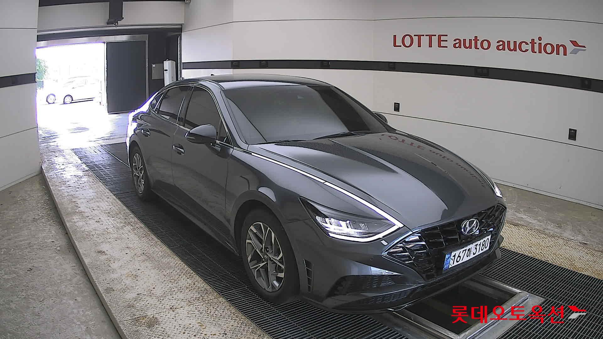 Hyundai Sonata - 6
