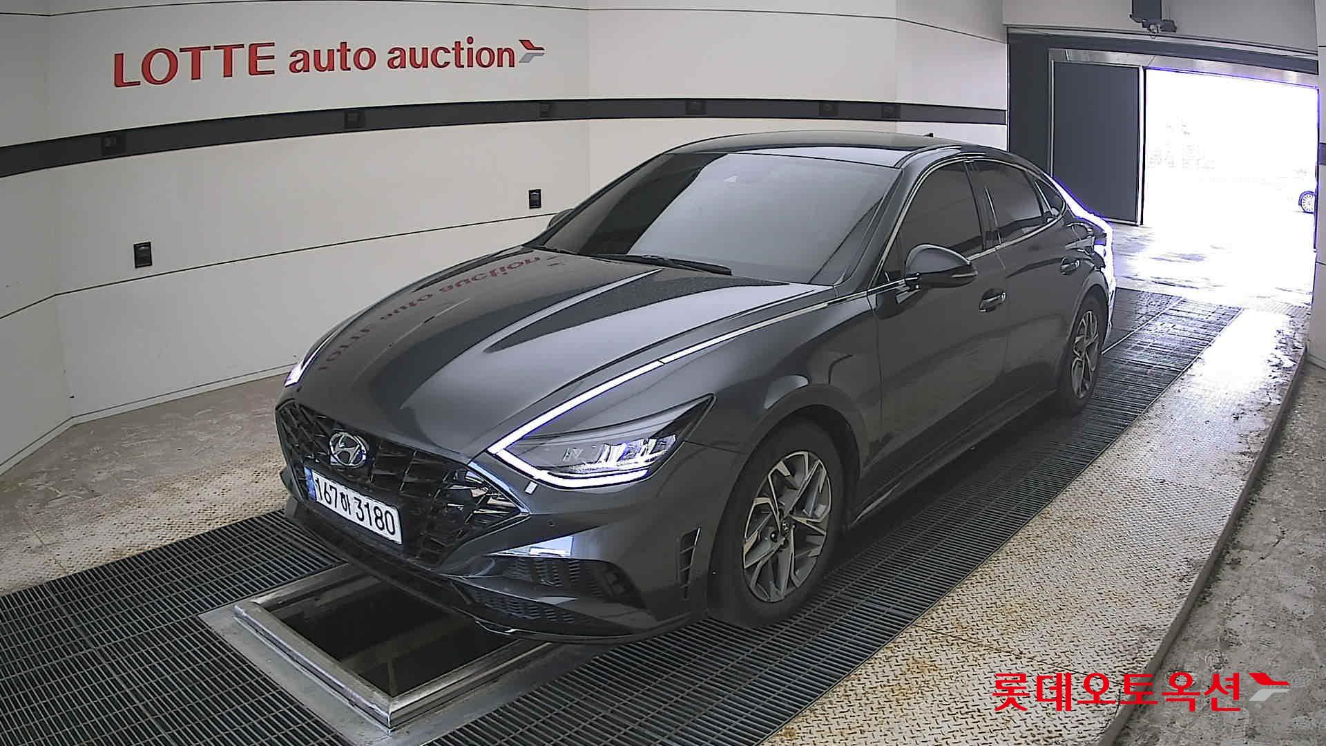 Hyundai Sonata - 3
