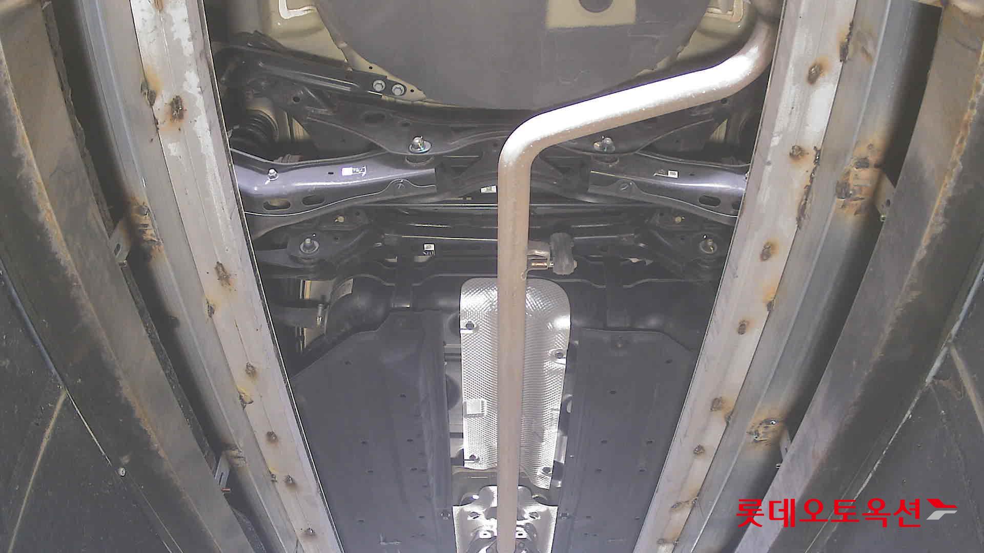 Hyundai Sonata - 2
