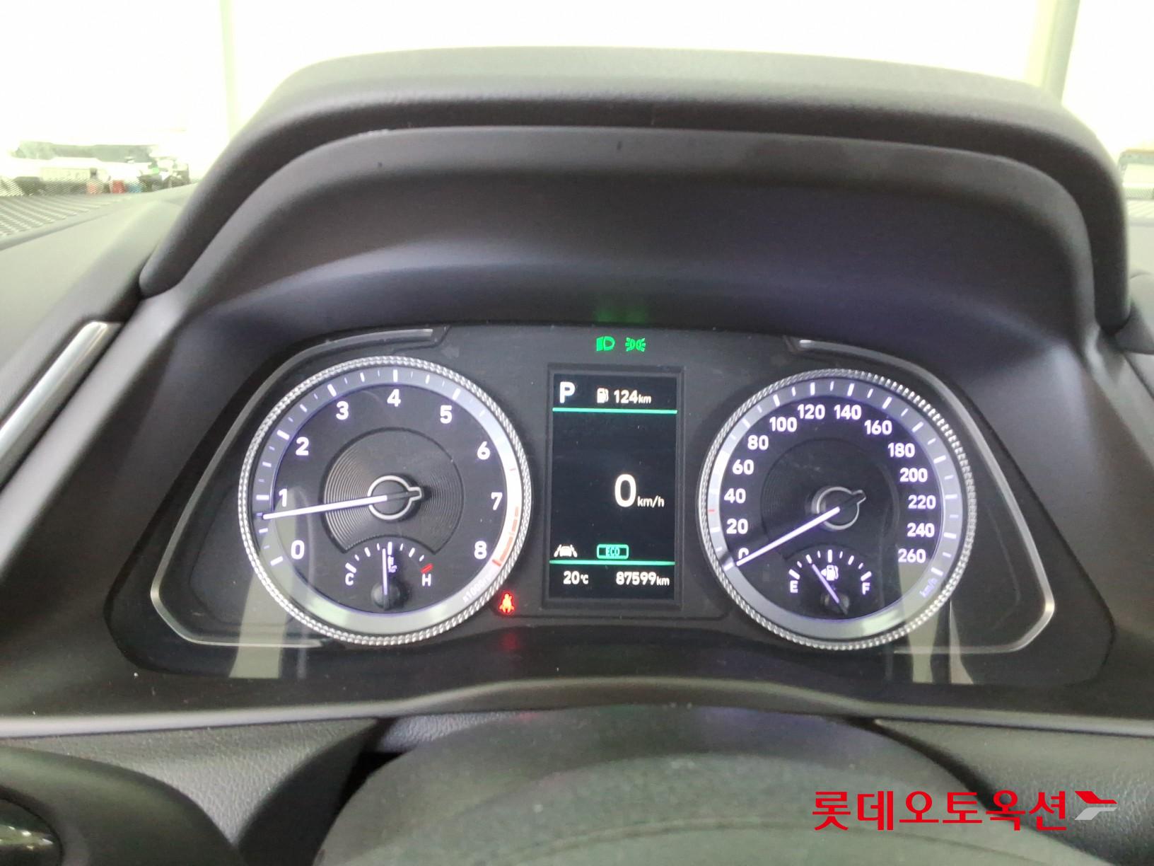 Hyundai Sonata - 31