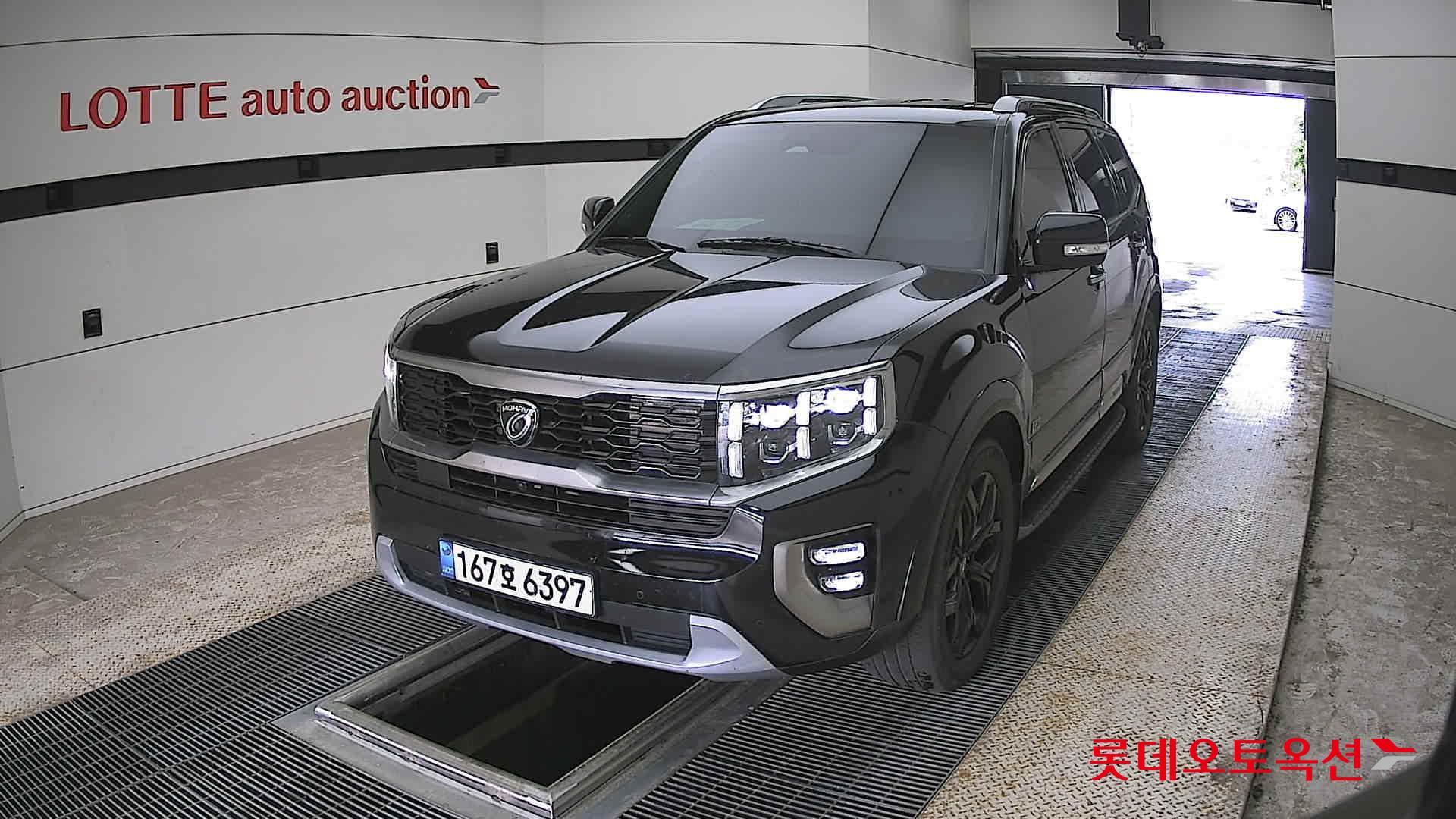 Kia Mohave - 10