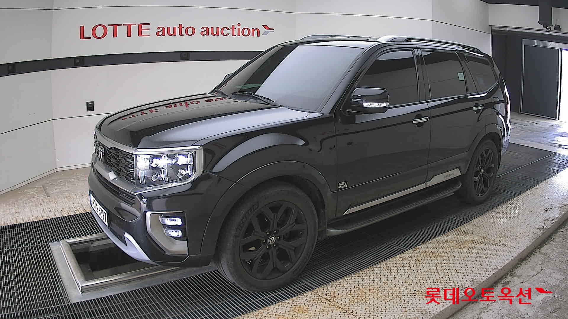 Kia Mohave - 11