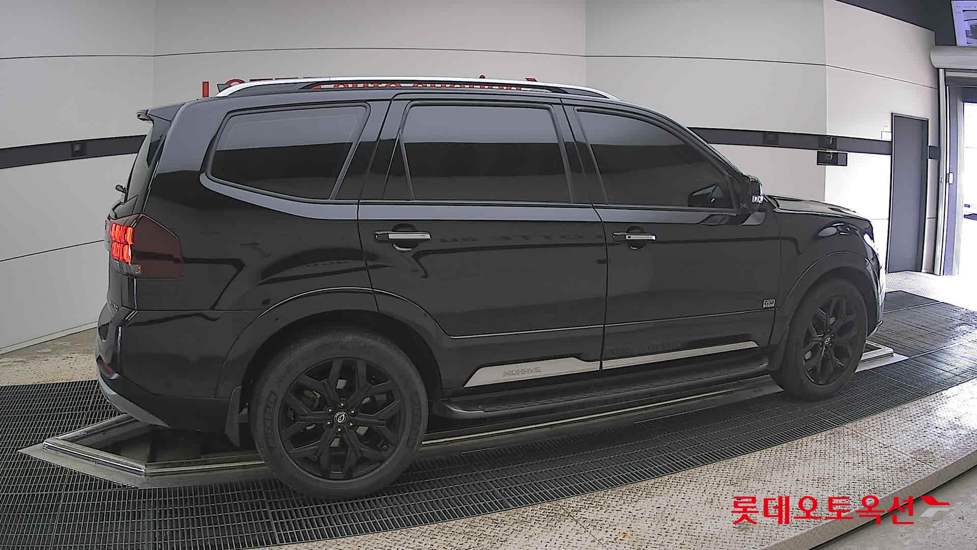 Kia Mohave - 20