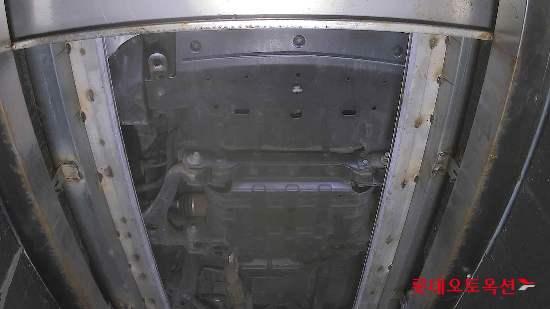 Kia Mohave - 8