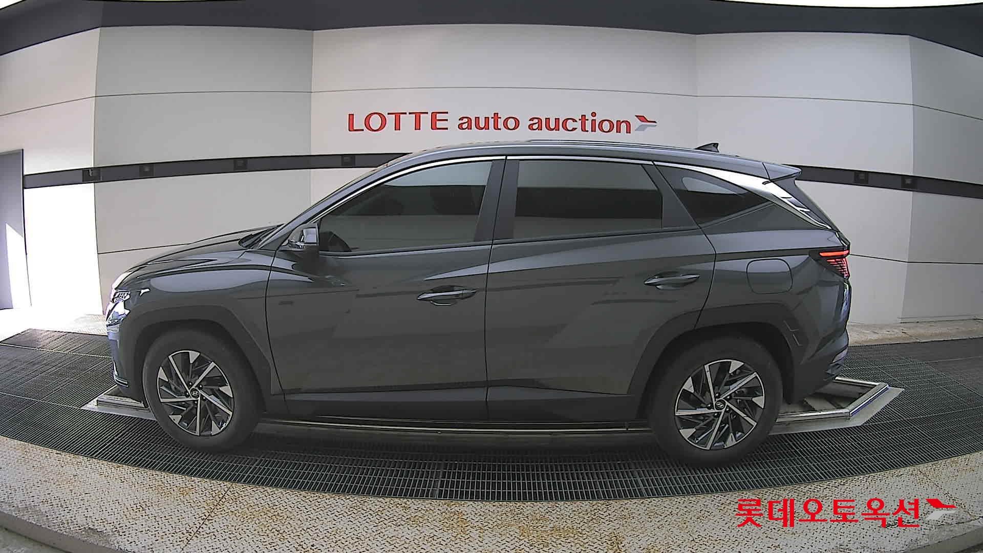 Hyundai Tucson - 13