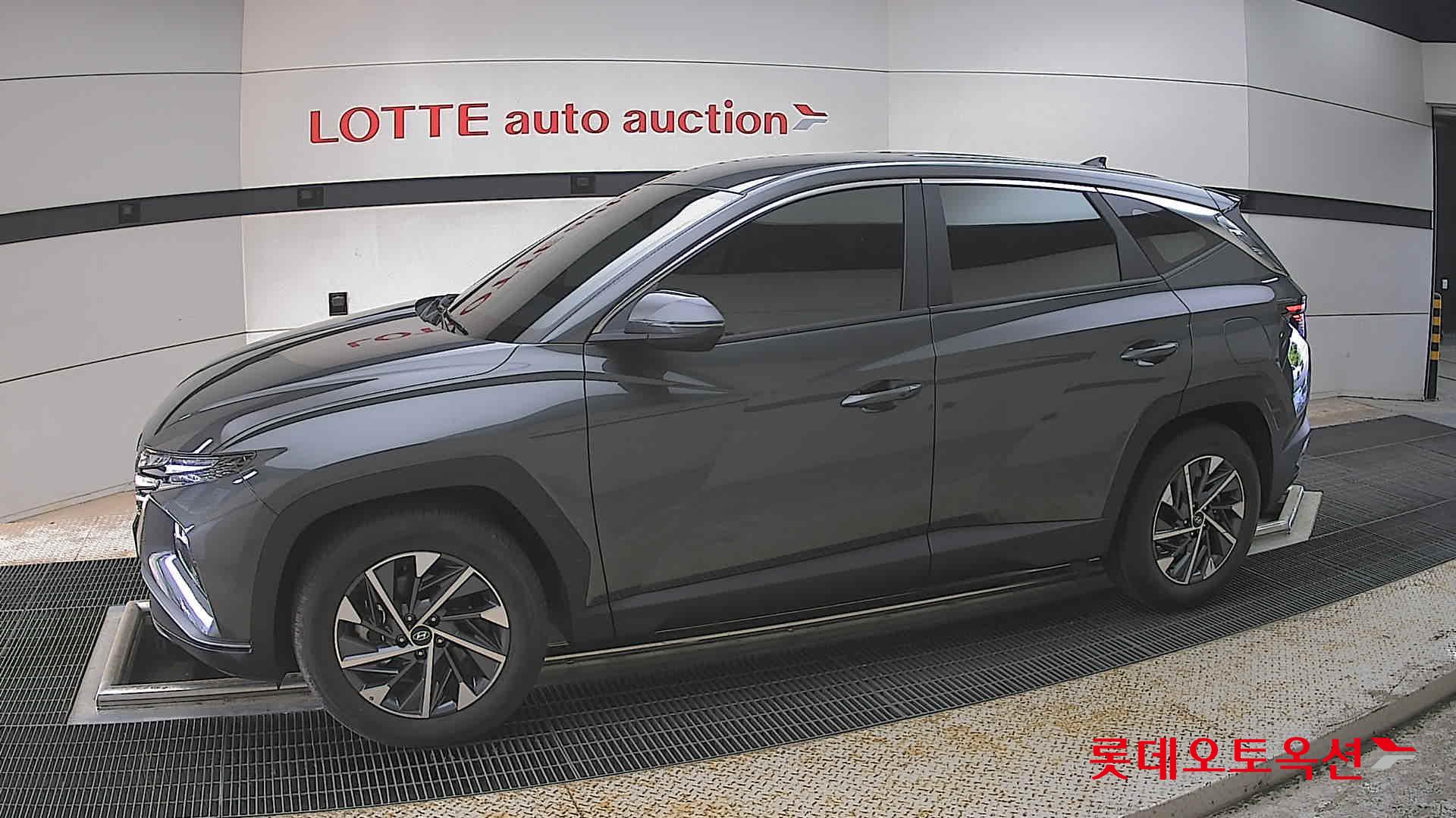 Hyundai Tucson - 12