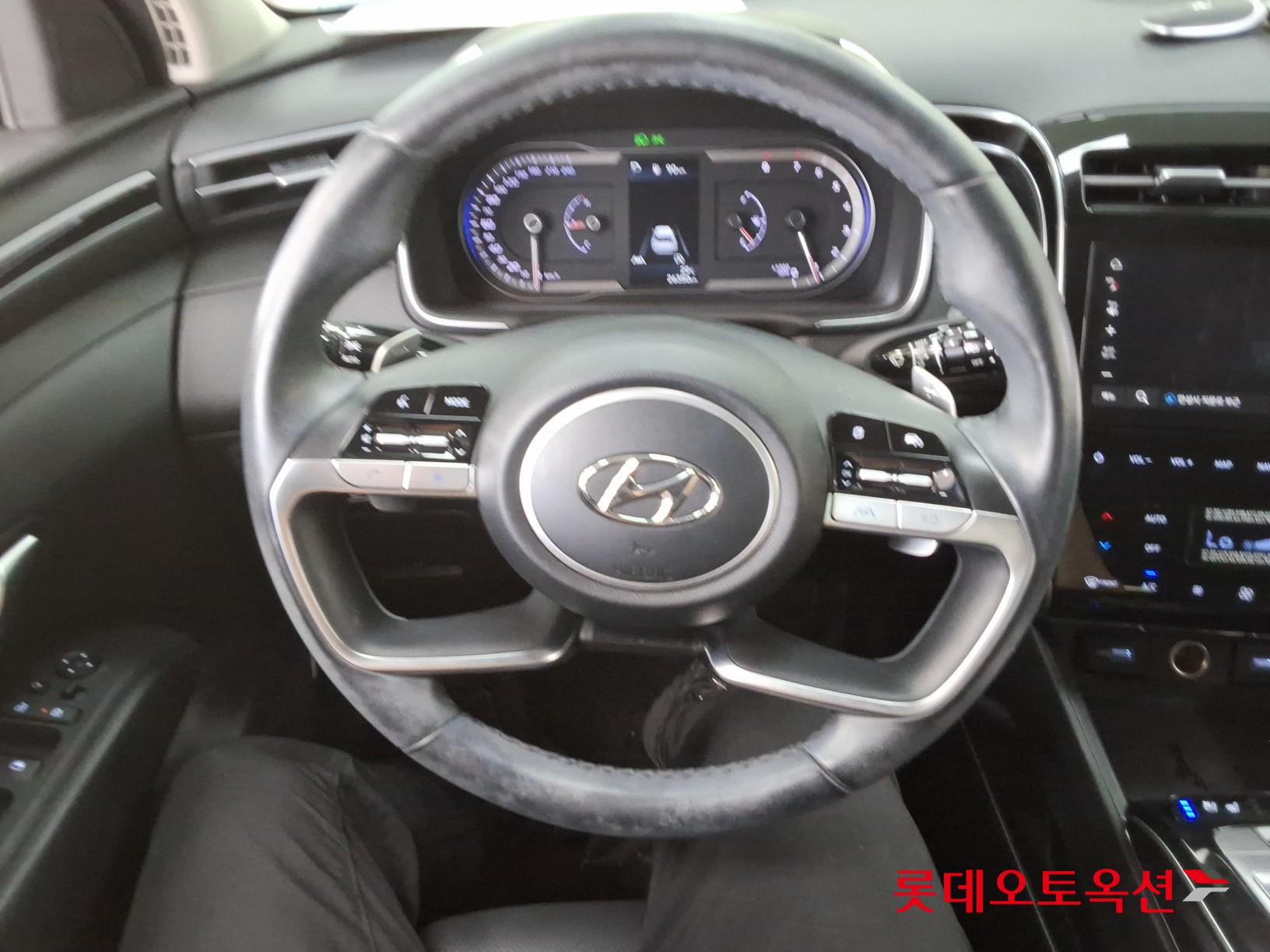 Hyundai Tucson - 30