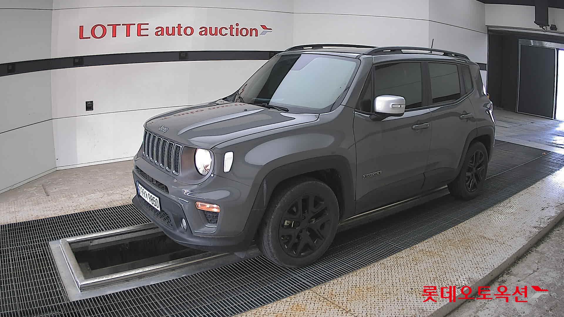 CHRYSLER 짚 레니게이드 - 11