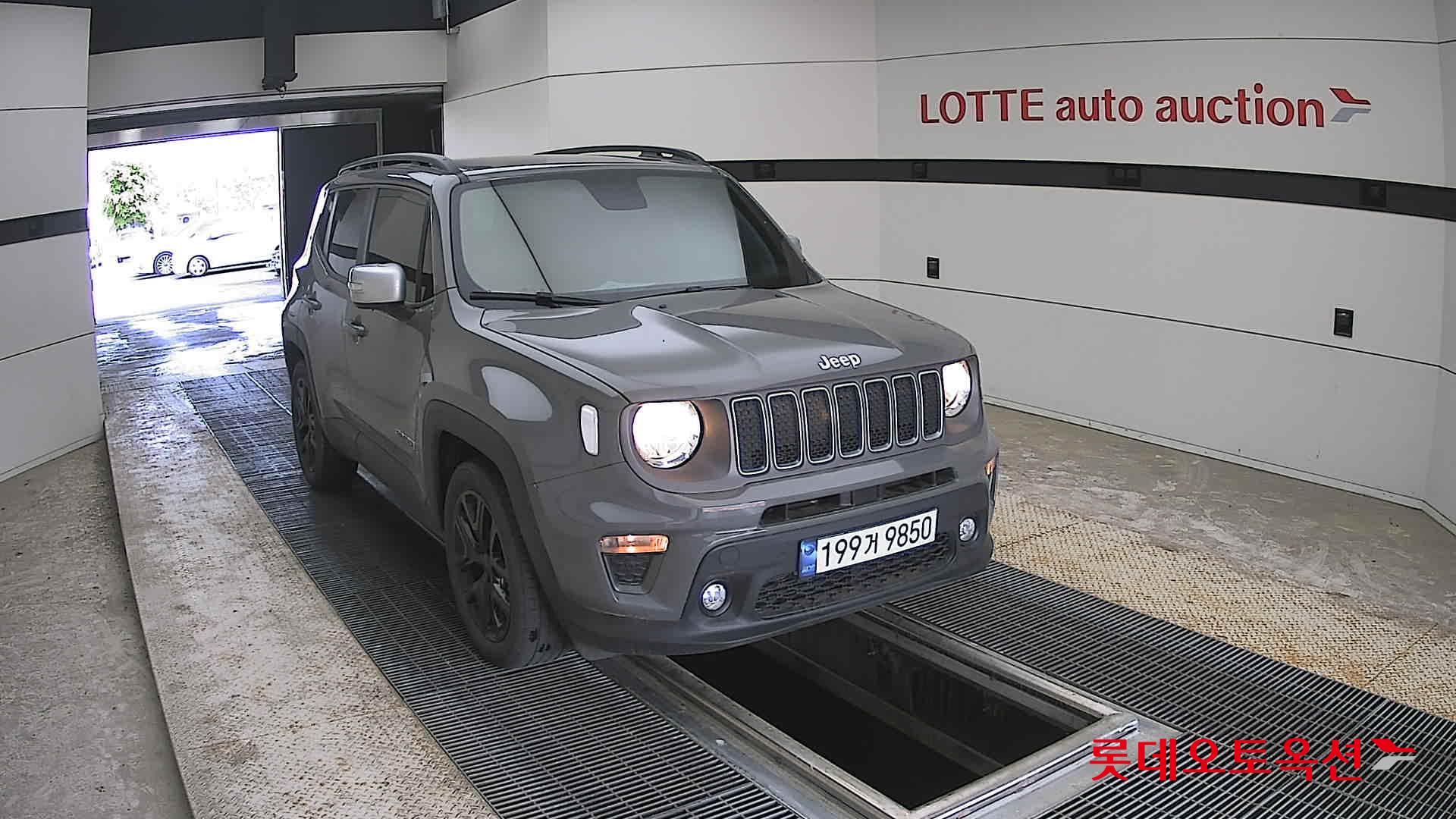 CHRYSLER 짚 레니게이드 - 24