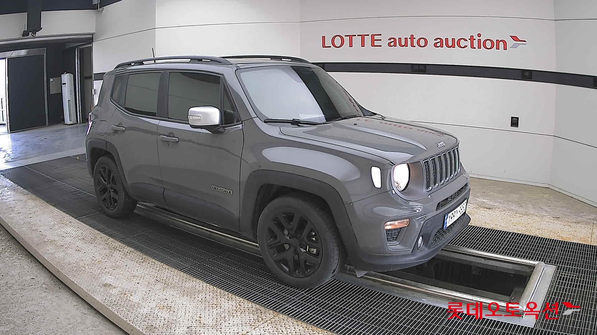 CHRYSLER 짚 레니게이드 - 23