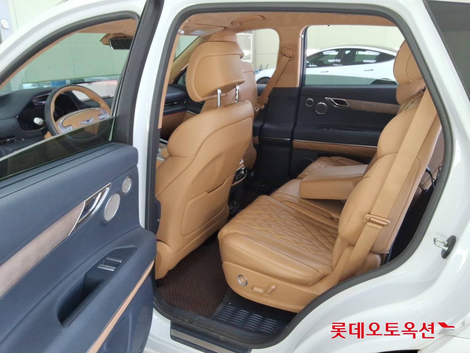 제네시스 GV80 - 36