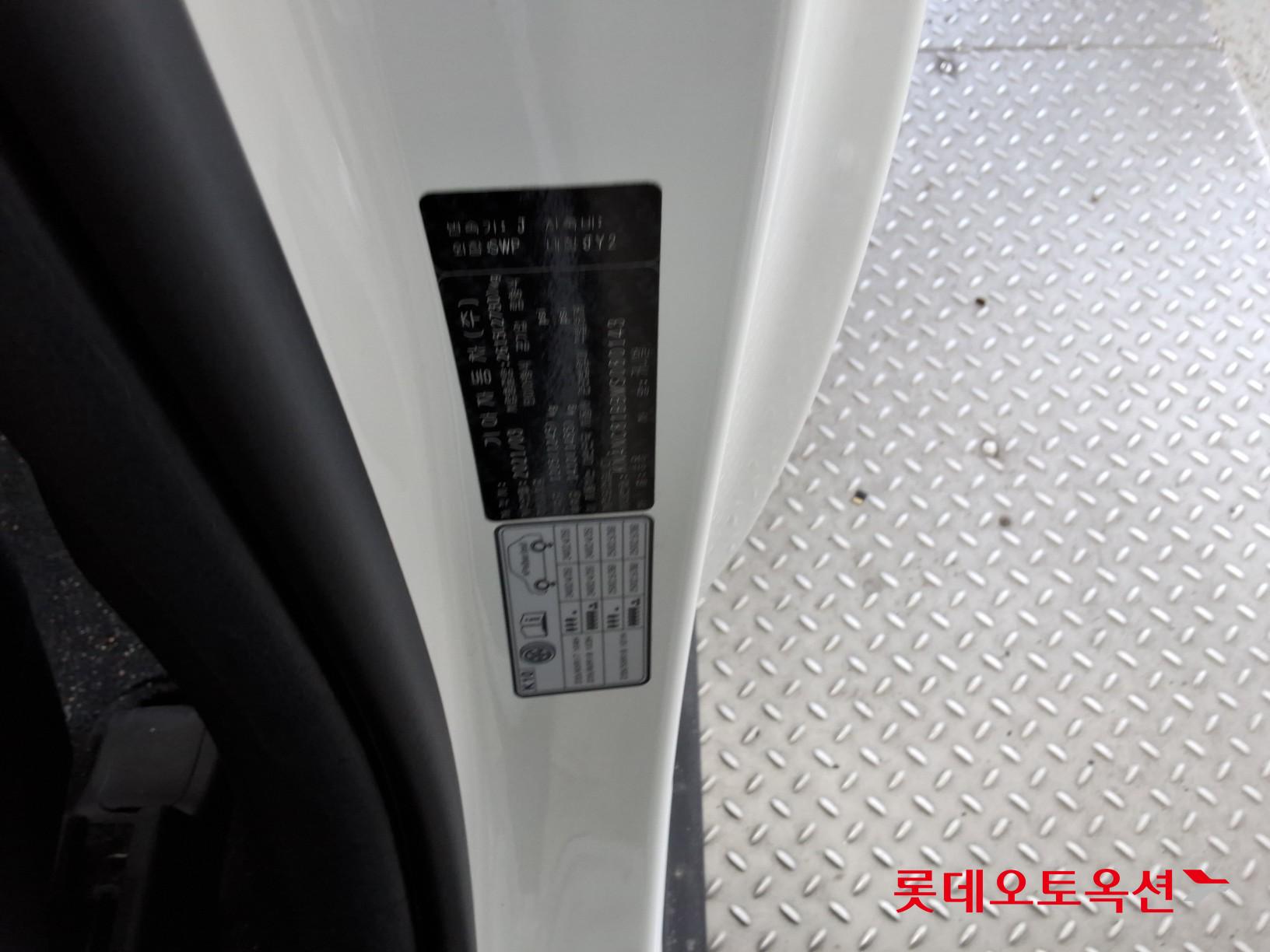 기아자동차 카니발 - 36