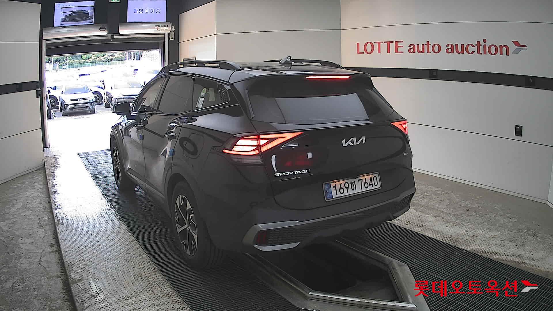 Kia Sportage - 16