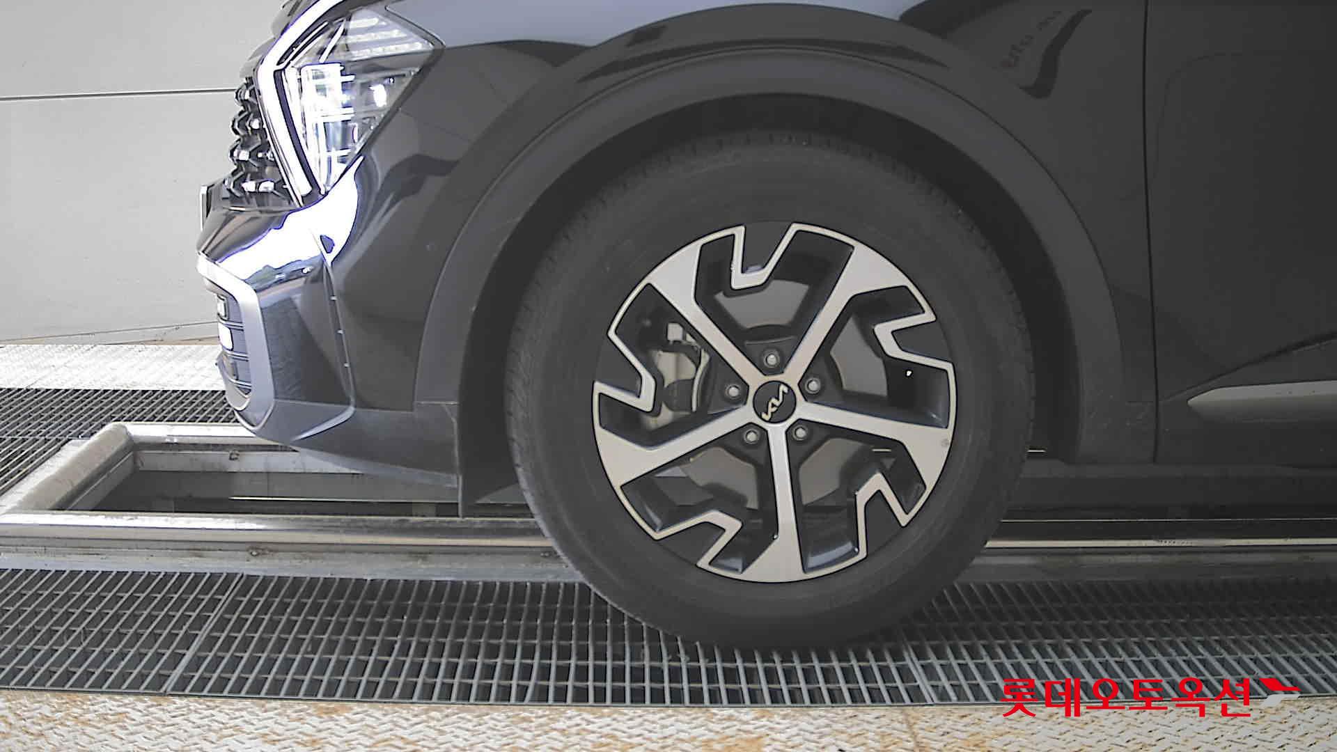 Kia Sportage - 25