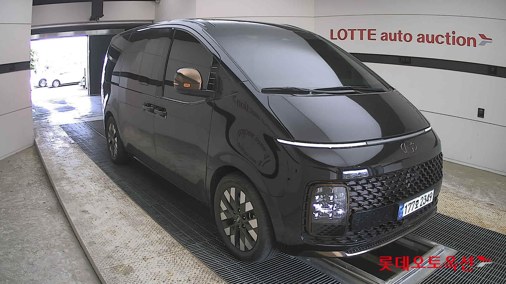هيونداي ستاريا - 6