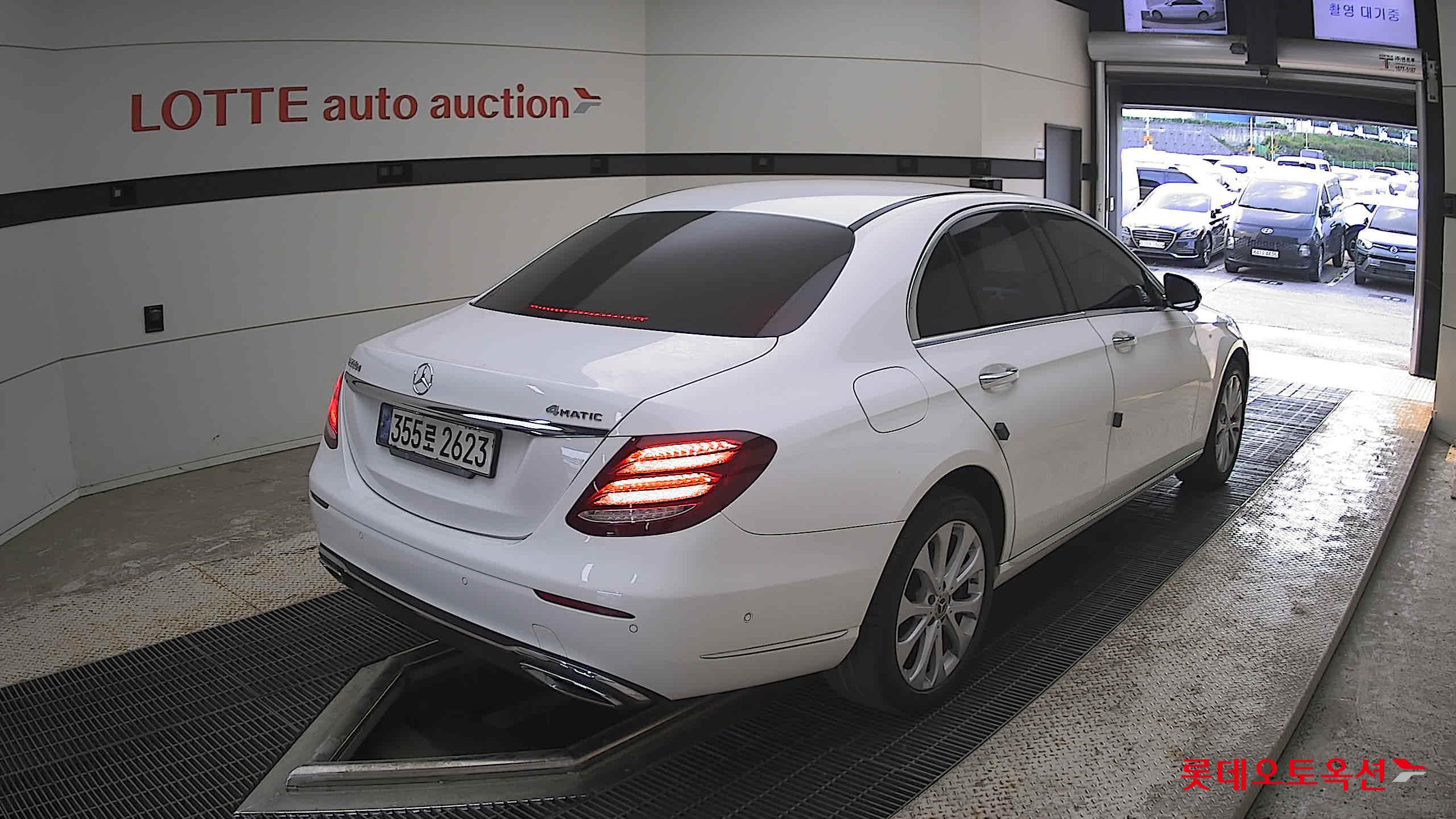 2020 - mercedes-benz e220
