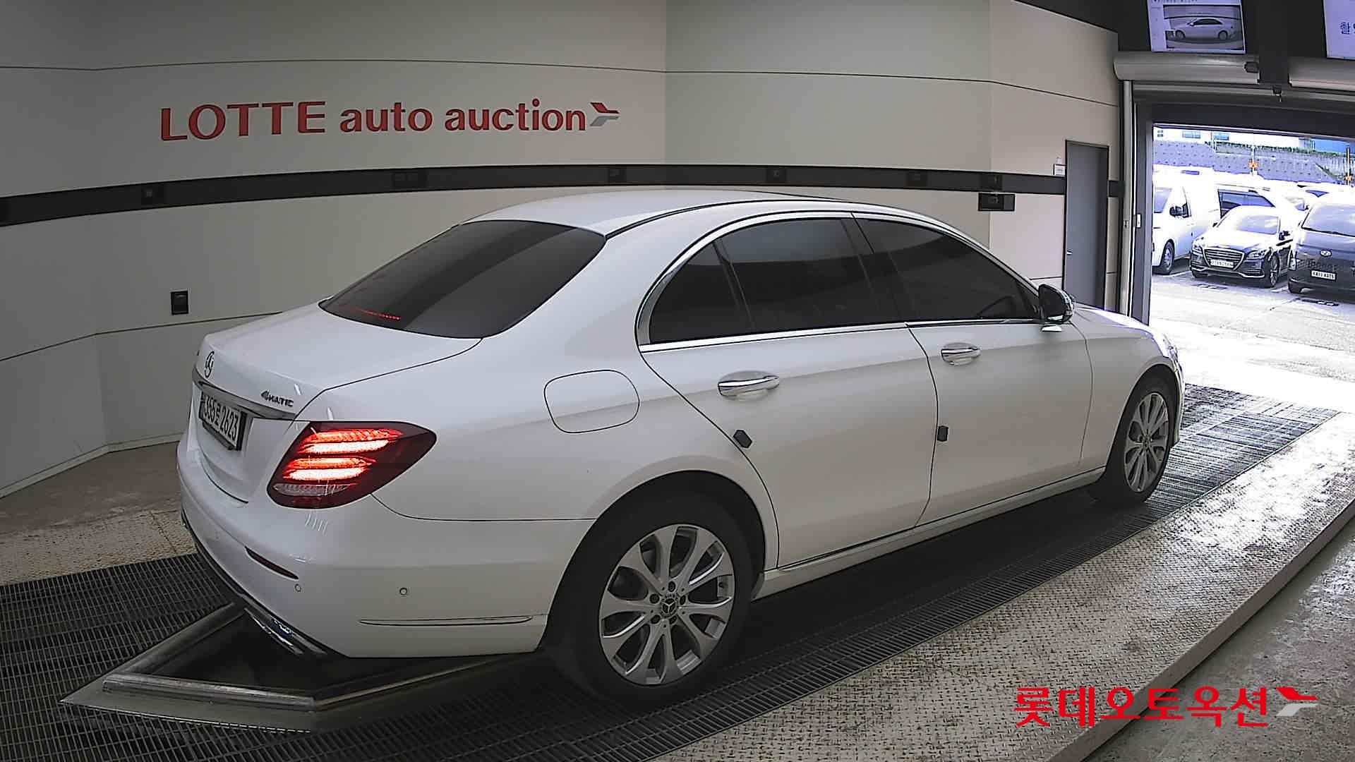 2020 - mercedes-benz e220