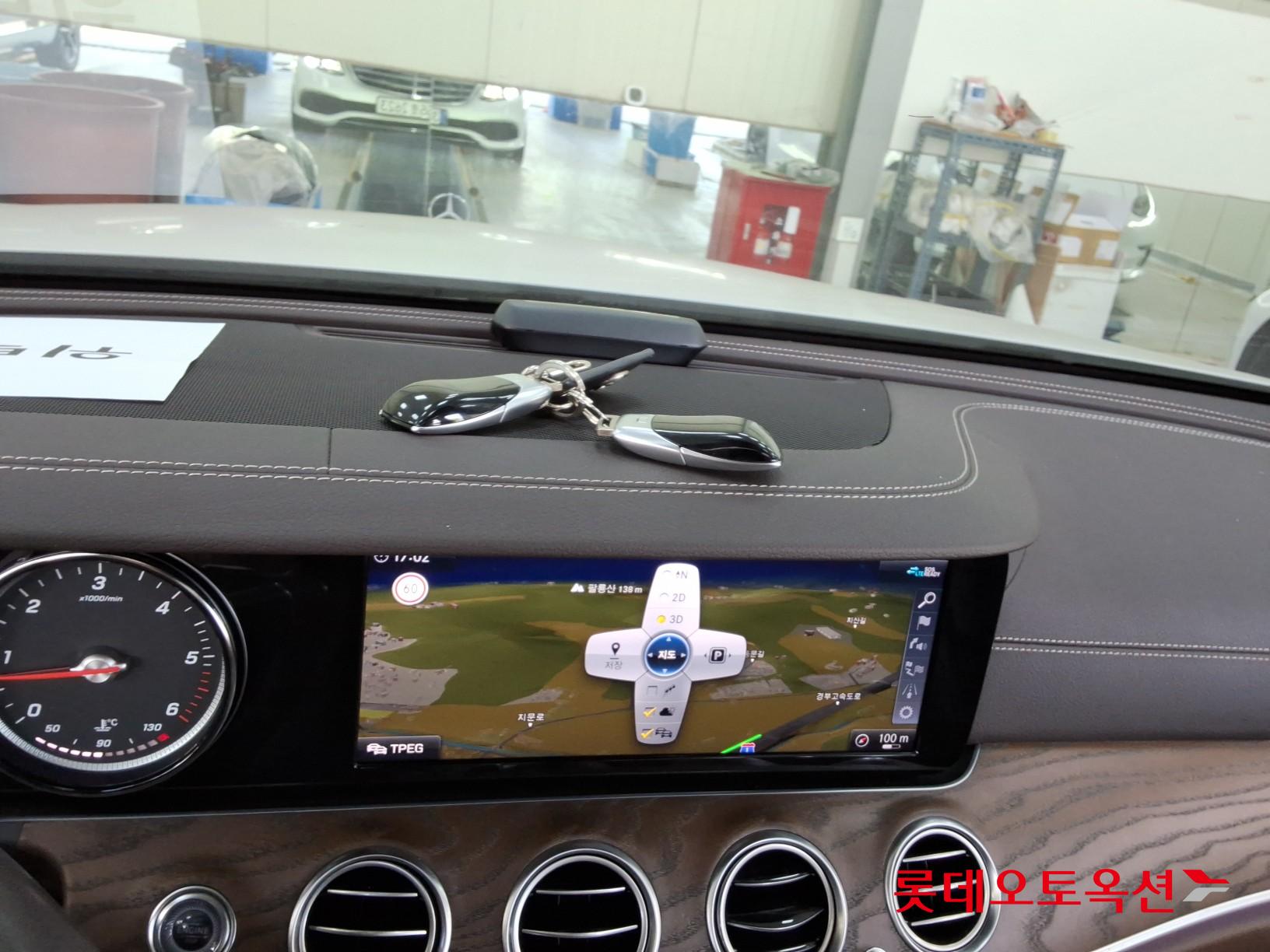 2020 - mercedes-benz e220
