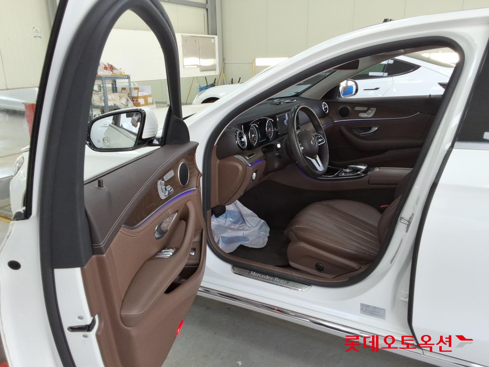 2020 - mercedes-benz e220