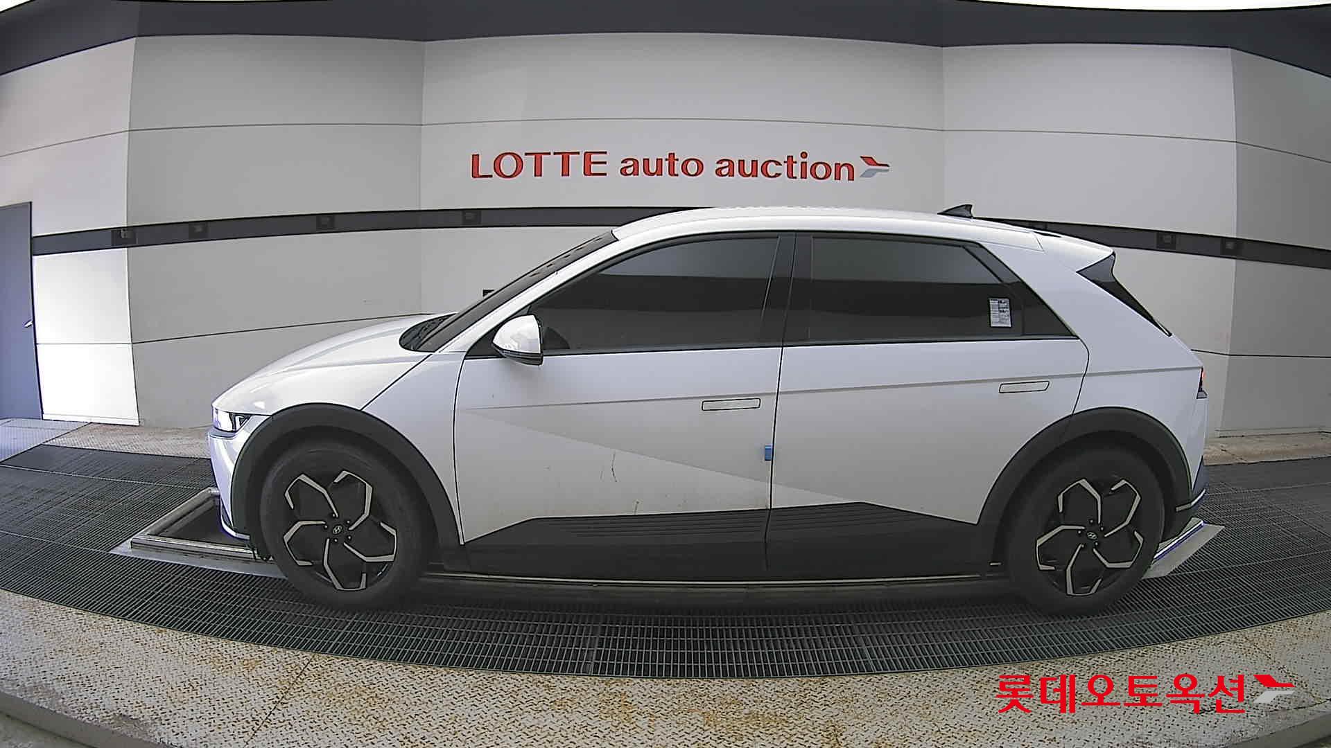 Hyundai Ioniq 5 - 13