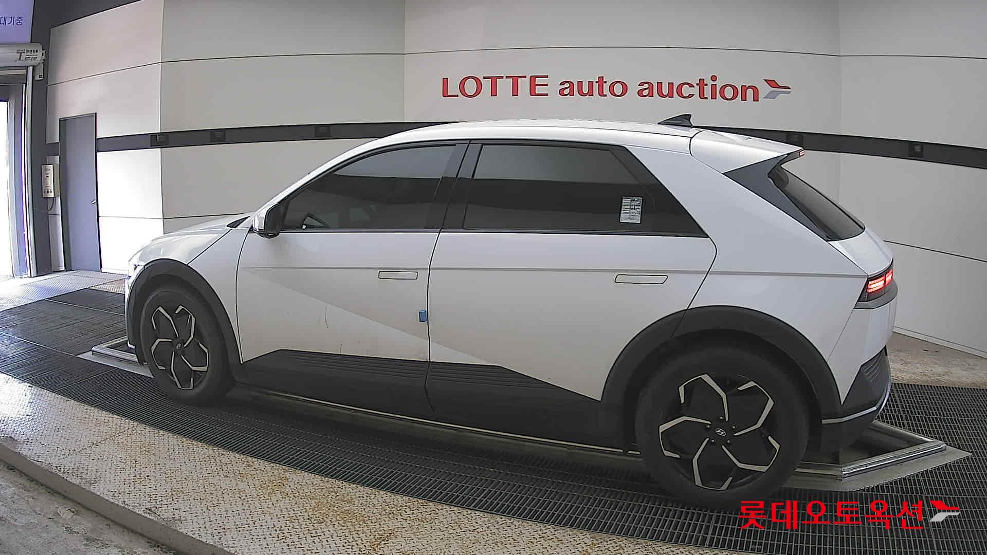 Hyundai Ioniq 5 - 14