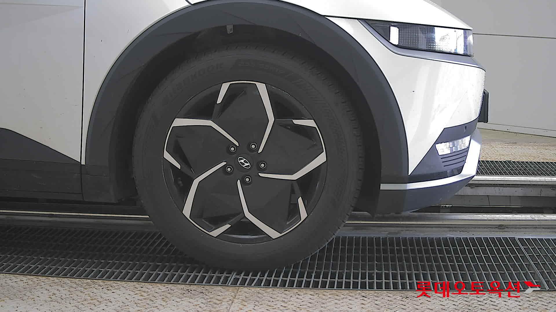 Hyundai Ioniq 5 - 27