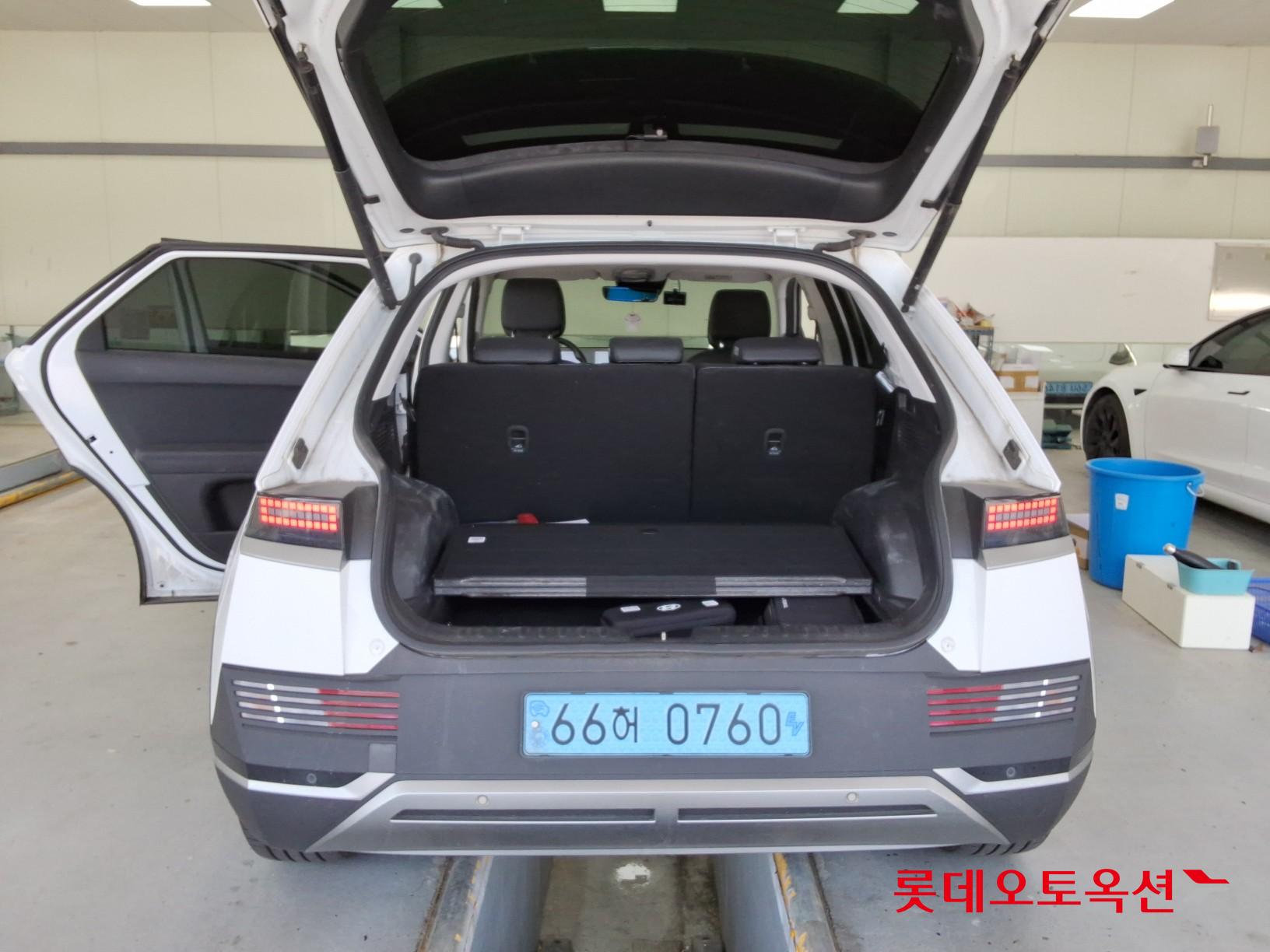 Hyundai Ioniq 5 - 9