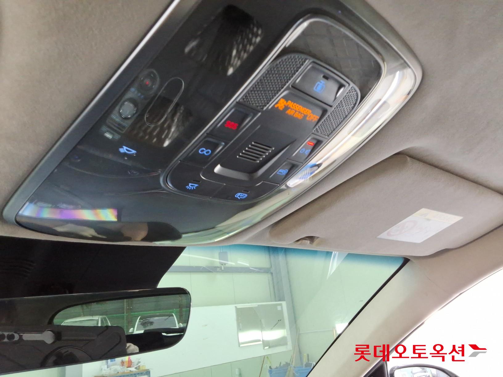 제네시스 GV70 - 32