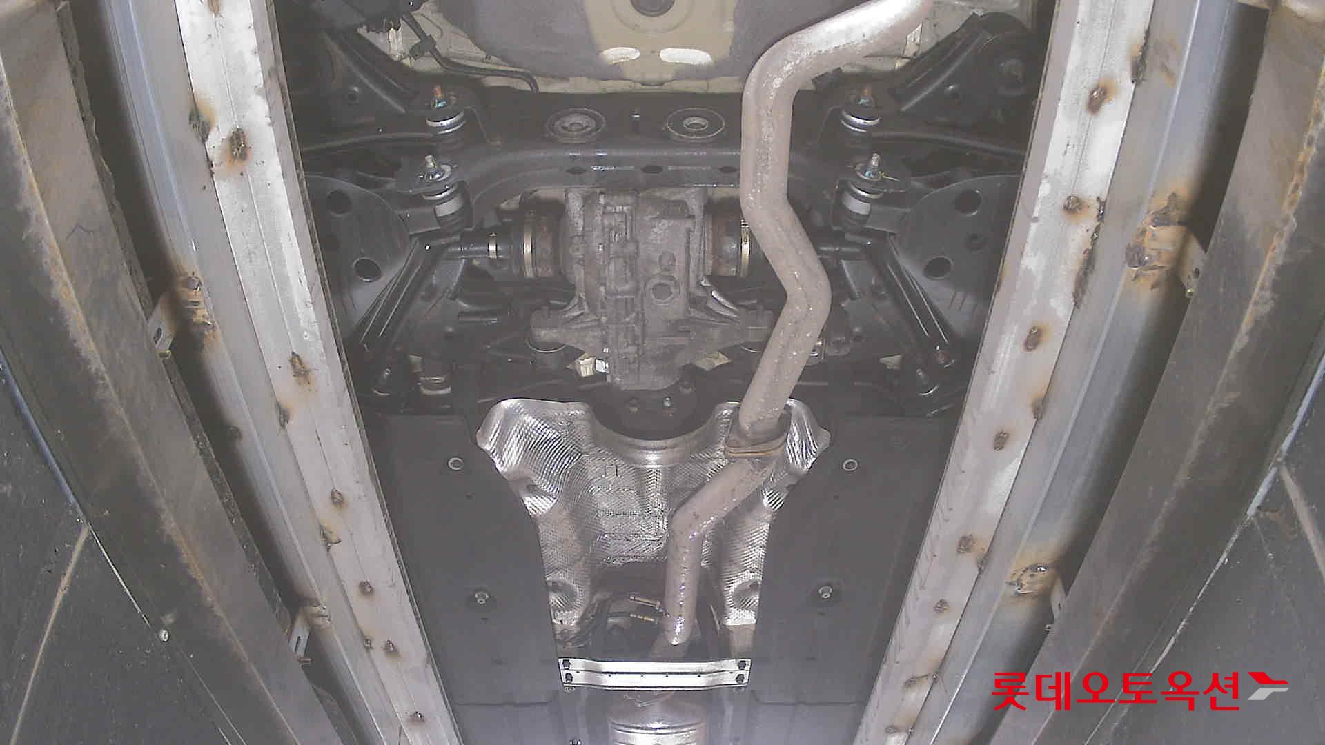 2021 - genesis gv70